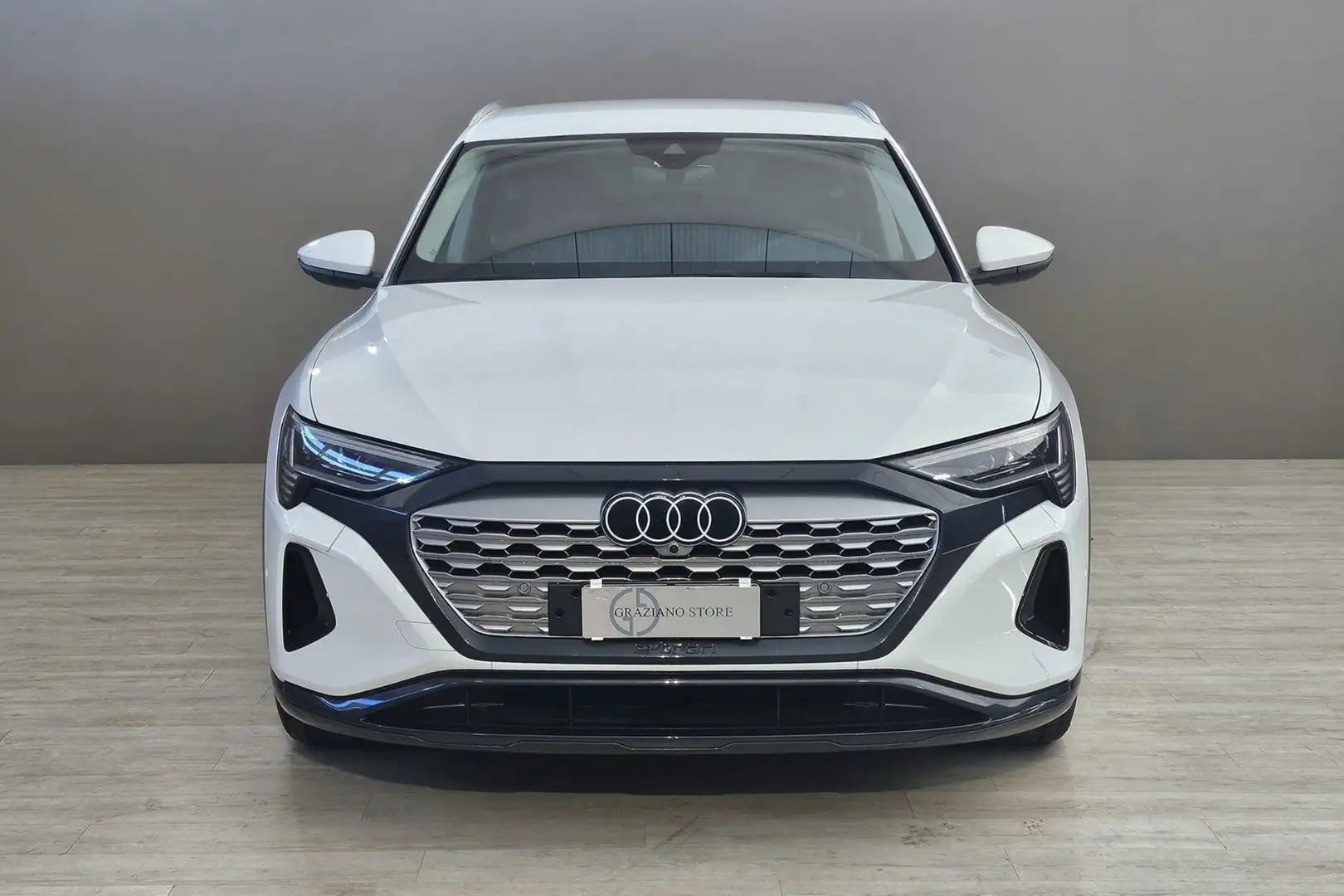 Audi Q8 e-tron AUDI Q8 e-tron SPB 50 quattro Business Advanced Bianco - 2