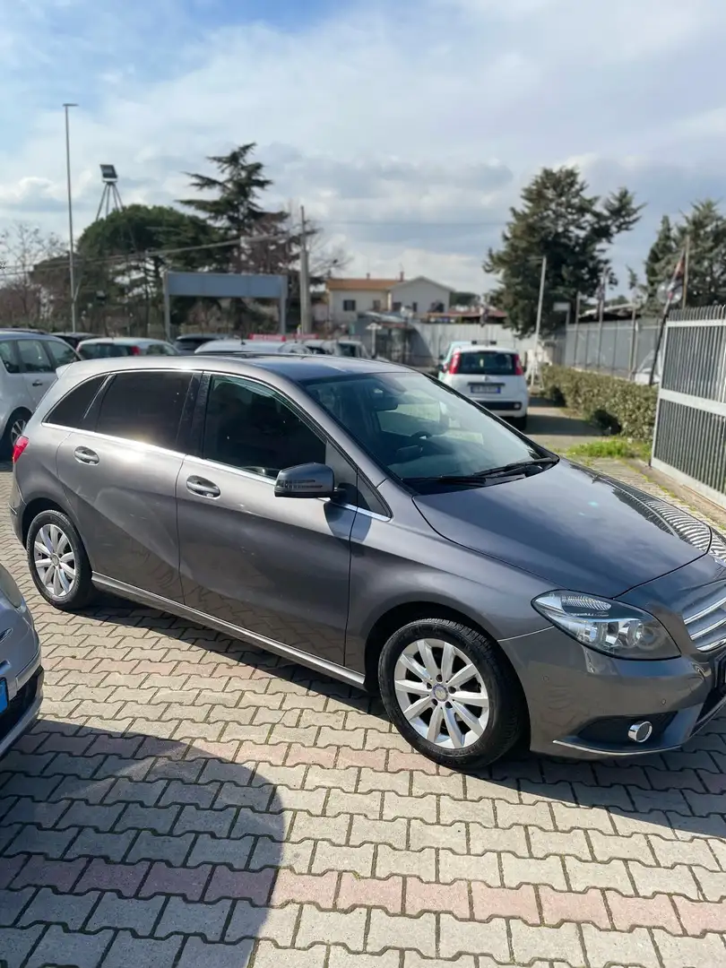 Mercedes-Benz B 180 - 2