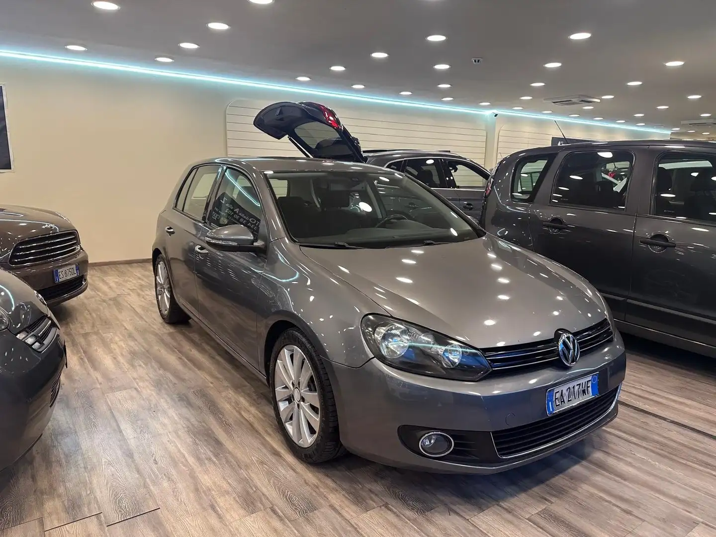 Volkswagen Golf Golf 5p 1.4 tsi Highline 160cv Gris - 2