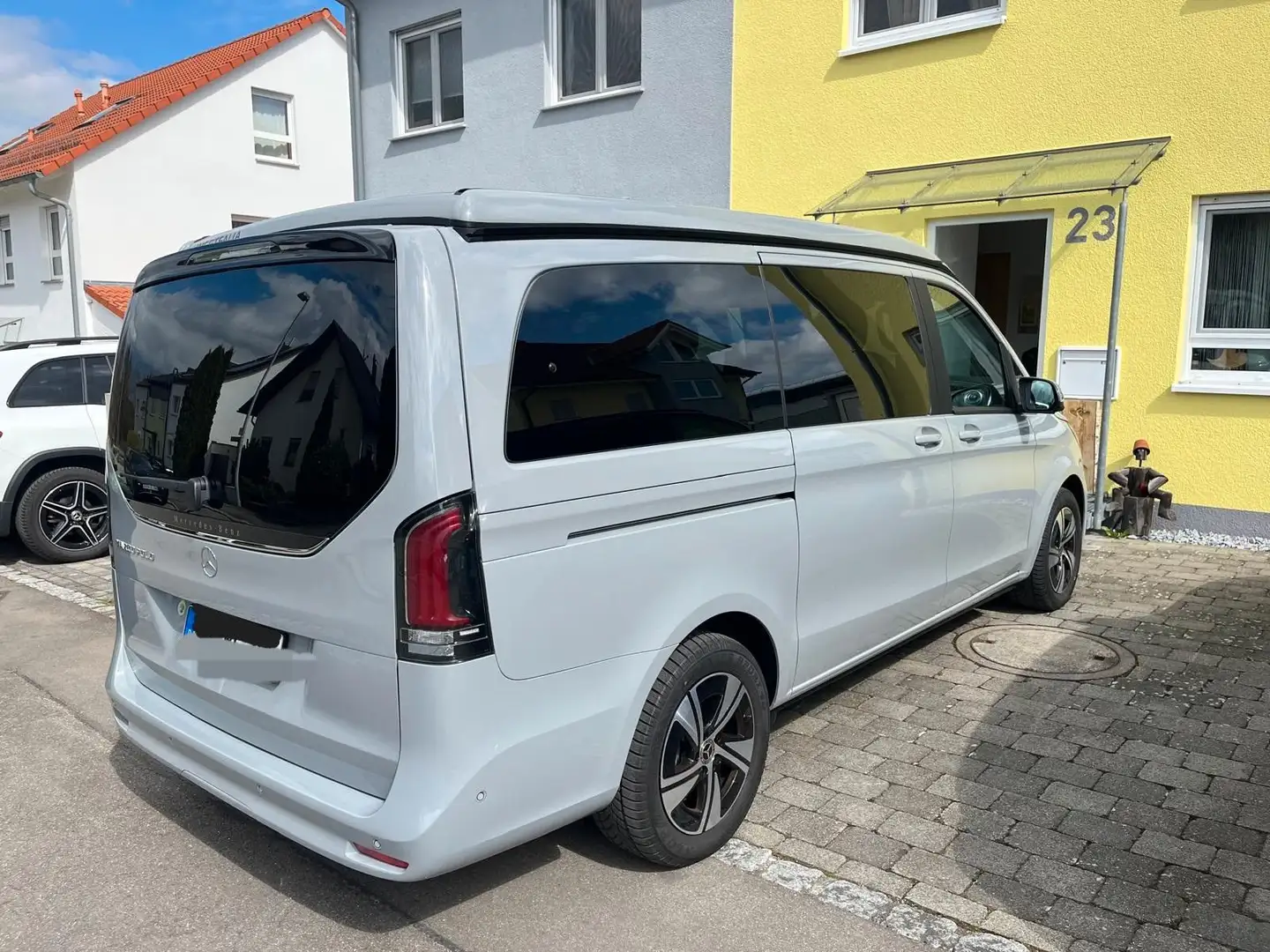 Mercedes-Benz V 250 Marco Polo Airmatic+CamperLevel Dis LED AHK Tot+Sp Grau - 2