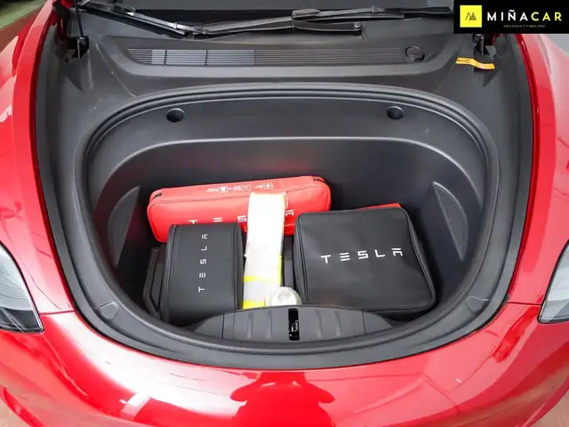 Tesla Model 3 view 24