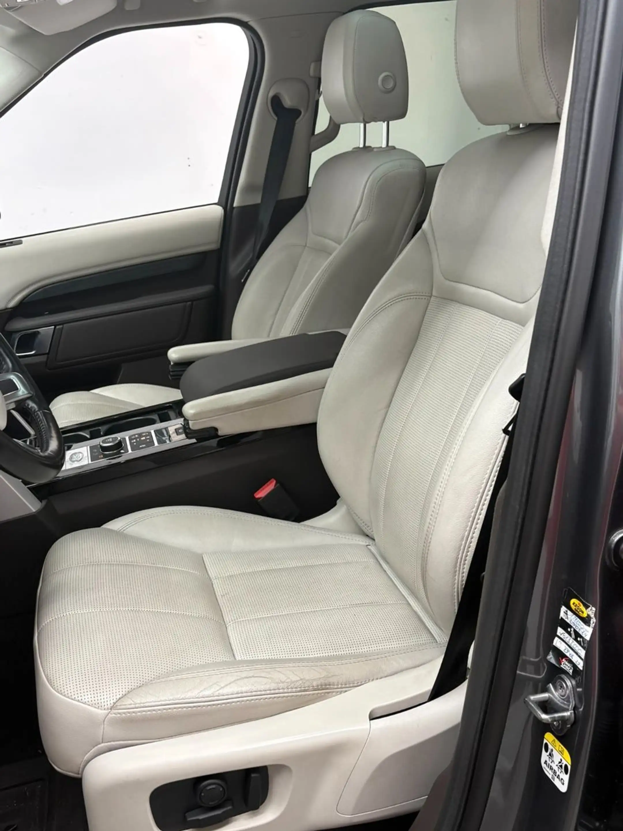 Land Rover Discovery 5 HSE SD4 AHK 3,5 t, 24Mon Garantie — photo 10