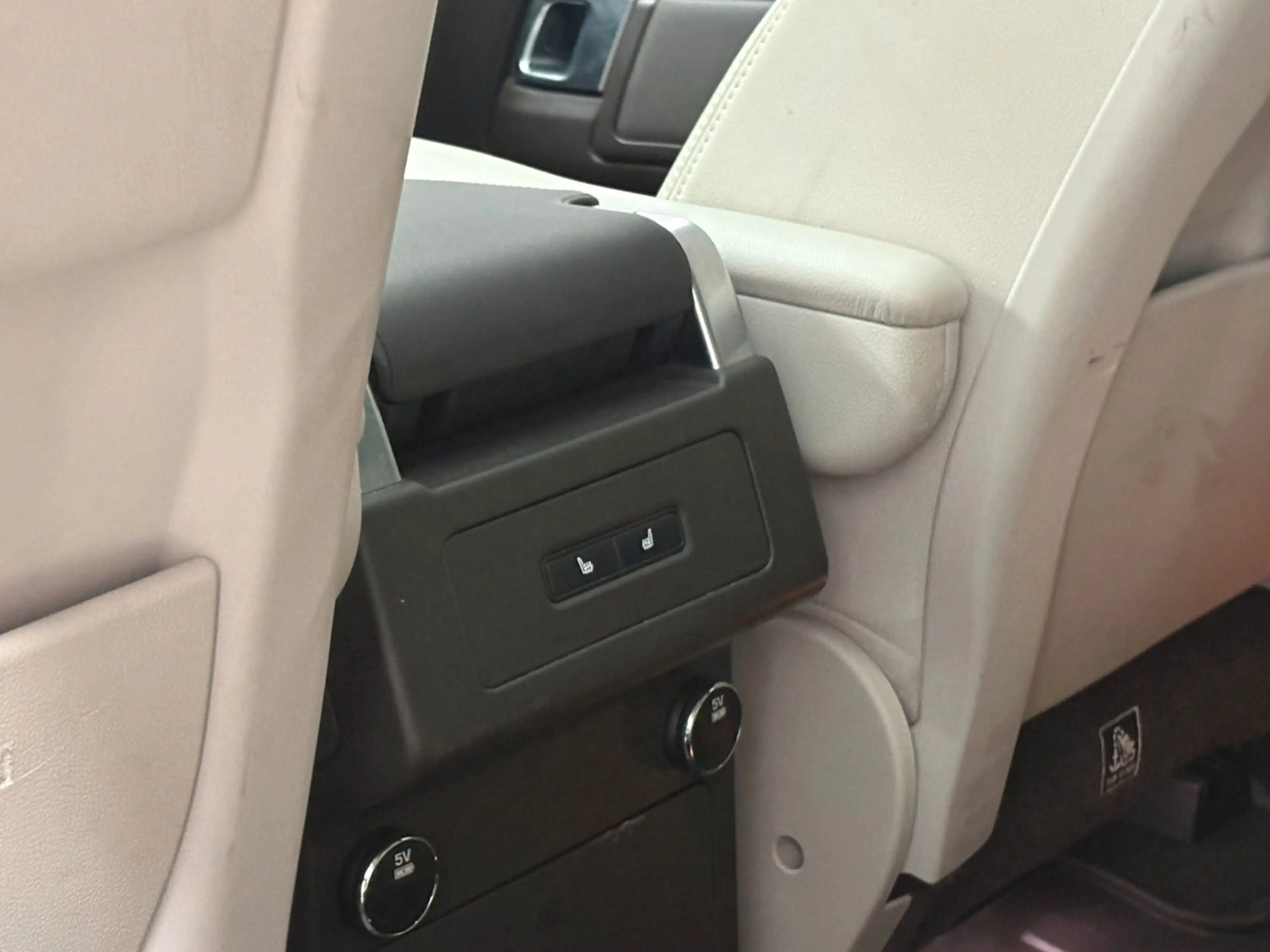 Land Rover Discovery 5 HSE SD4 AHK 3,5 t, 24Mon Garantie — photo 9