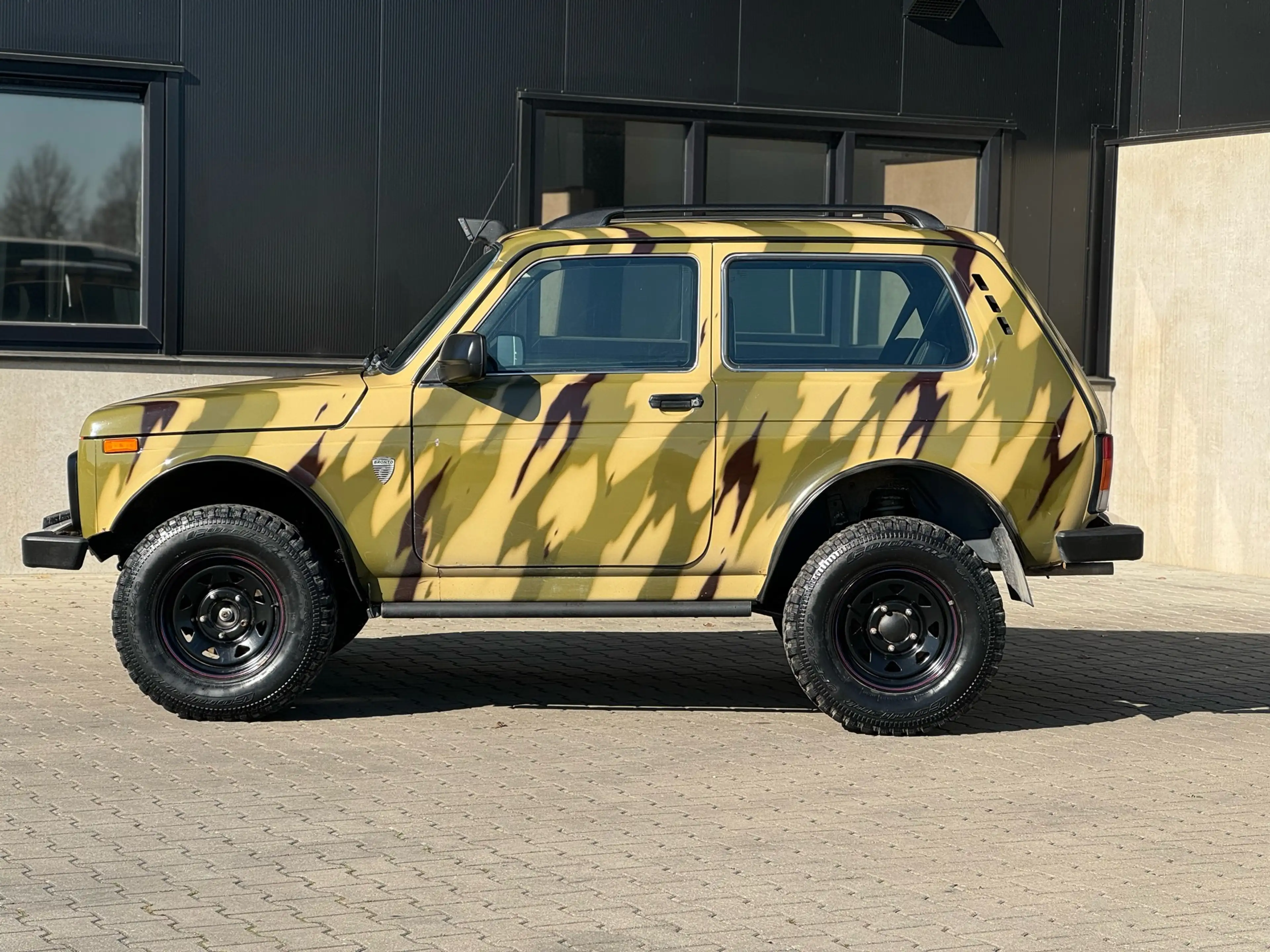 Lada Niva BRONTO 4x4 /Airco/24564KM/Netto €12.500- — photo 4