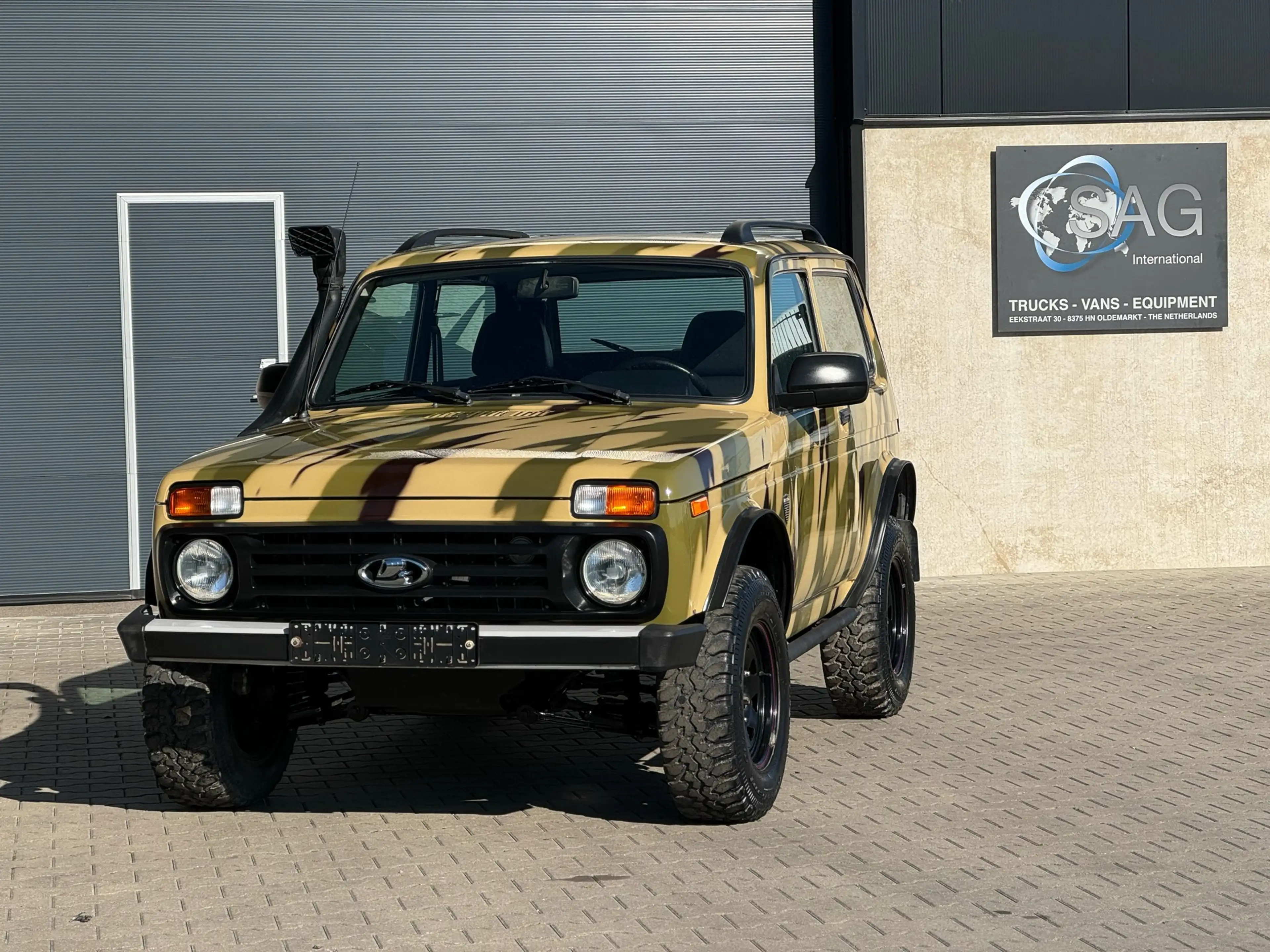 Lada Niva BRONTO 4x4 /Airco/24564KM/Netto €12.500- — photo 6