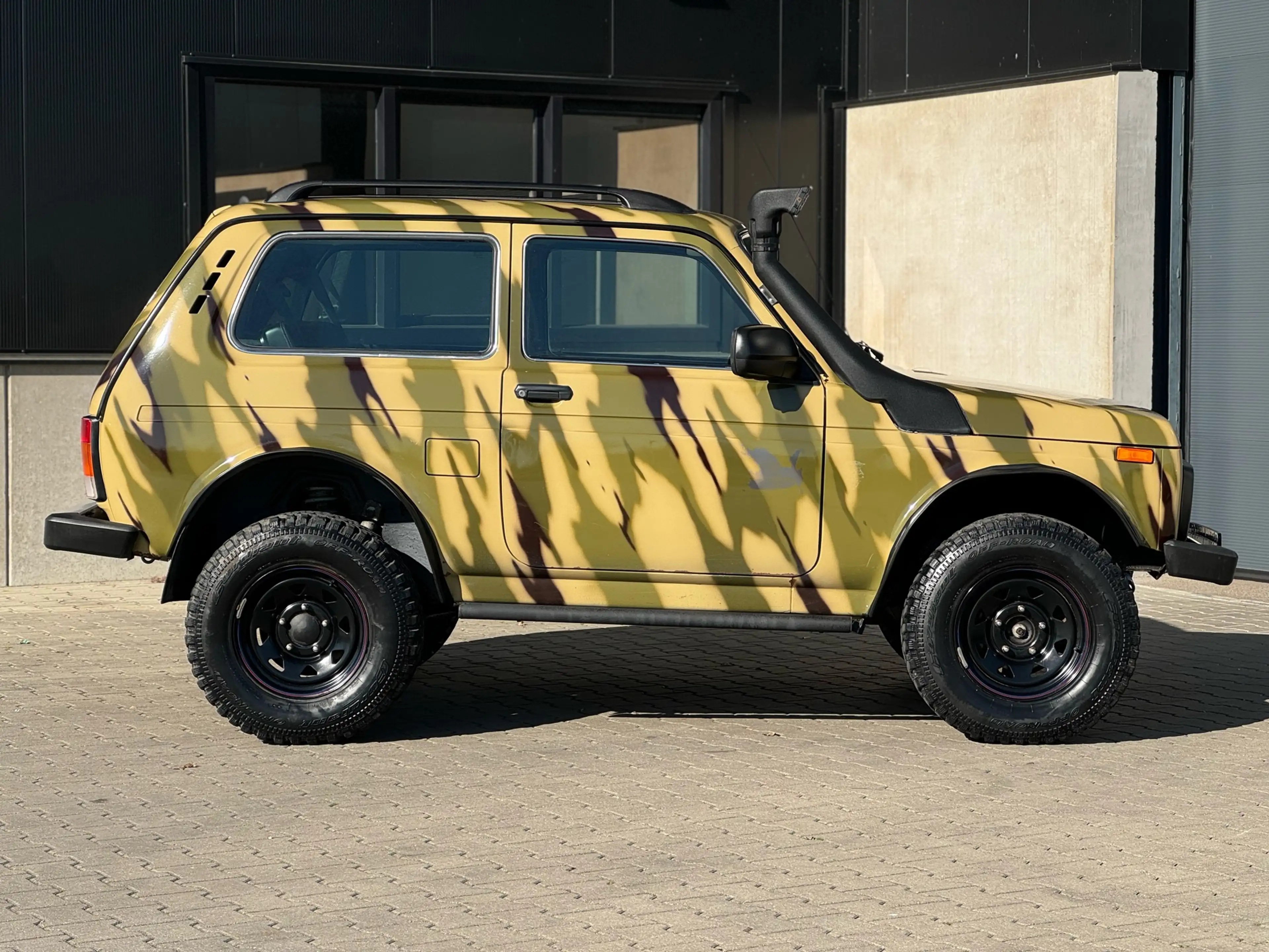 Lada Niva BRONTO 4x4 /Airco/24564KM/Netto €12.500- — photo 11