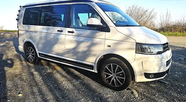 Volkswagen T6 California 2.0 tdi california bva toit relevable carnet dentretien complet vw