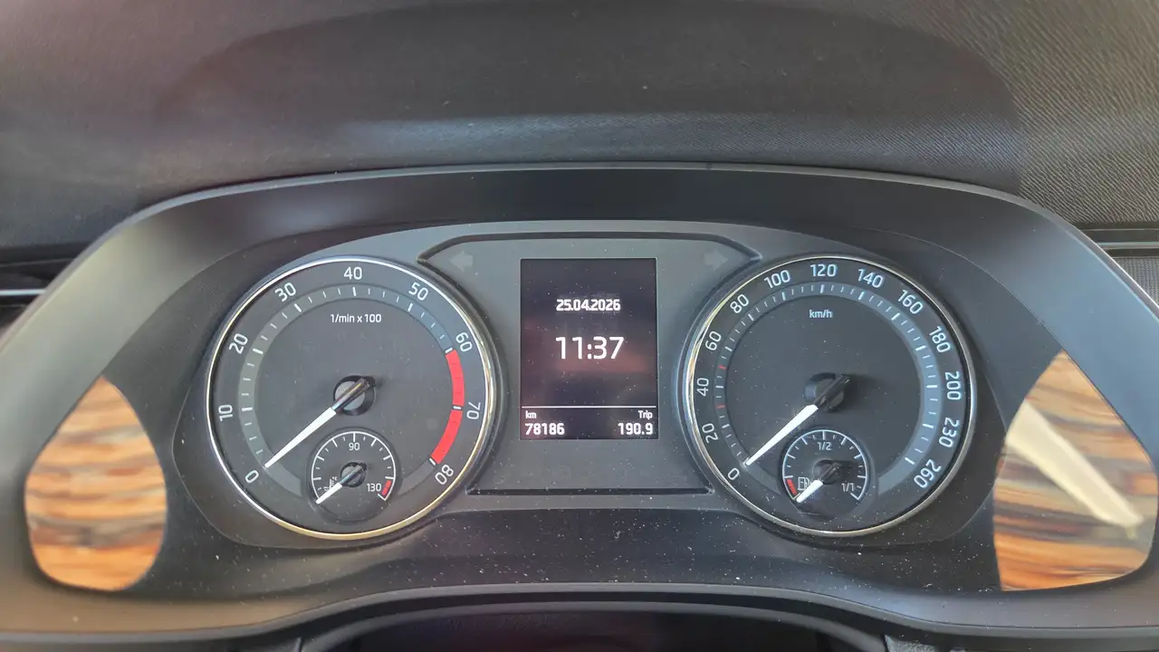 Skoda Octavia *LIMOUSINE/KAMERA/PDC/FREISPR/TEMP/19ZOLL-FELGEN/*, миниатюра 19