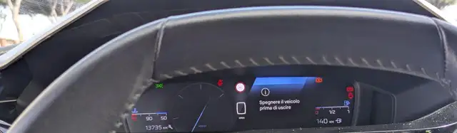 Peugeot 308 view 9
