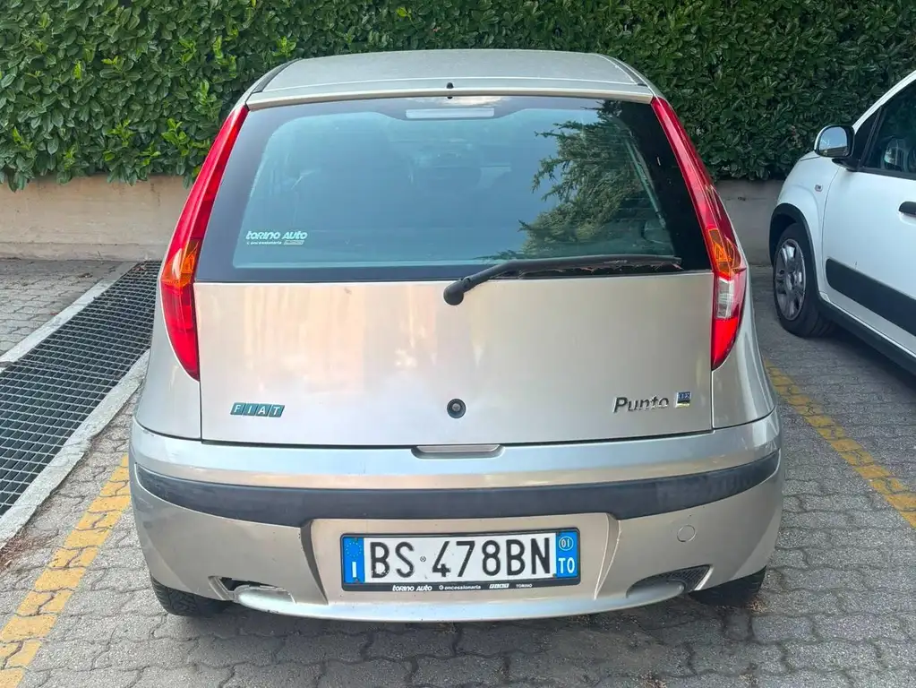 Fiat Punto 2001 из Европы — купить под ключ
