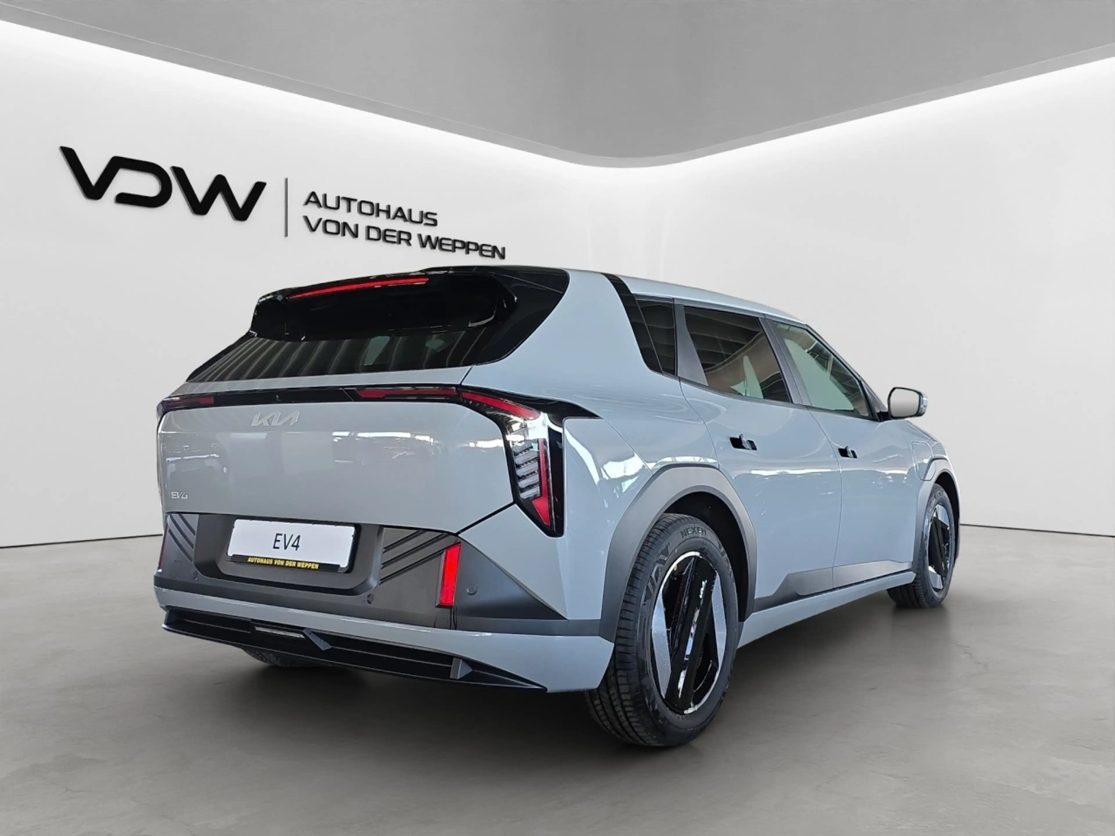 Kia EV4 150 kW Earth Klima Navi Rückfahrkamera — photo 8