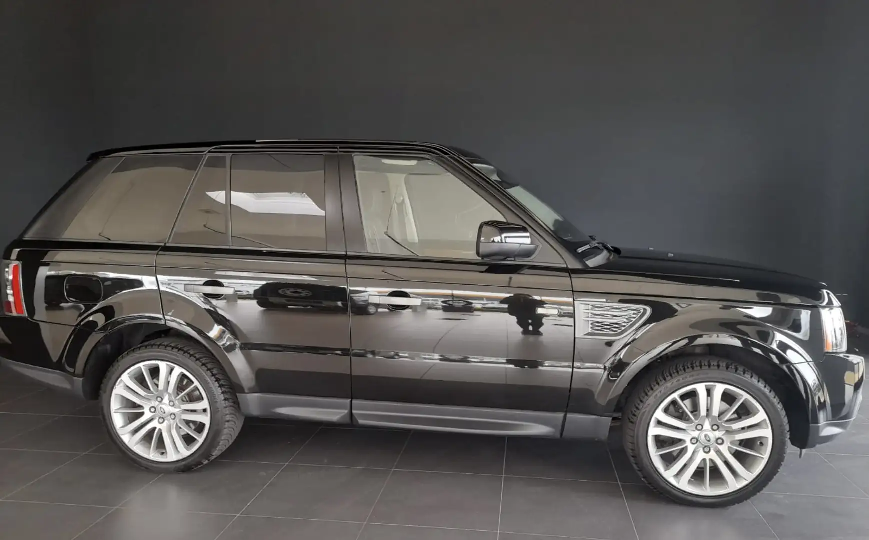Land Rover Range Rover Sport Range Rover Sport TDV8 HSE Schwarz - 1
