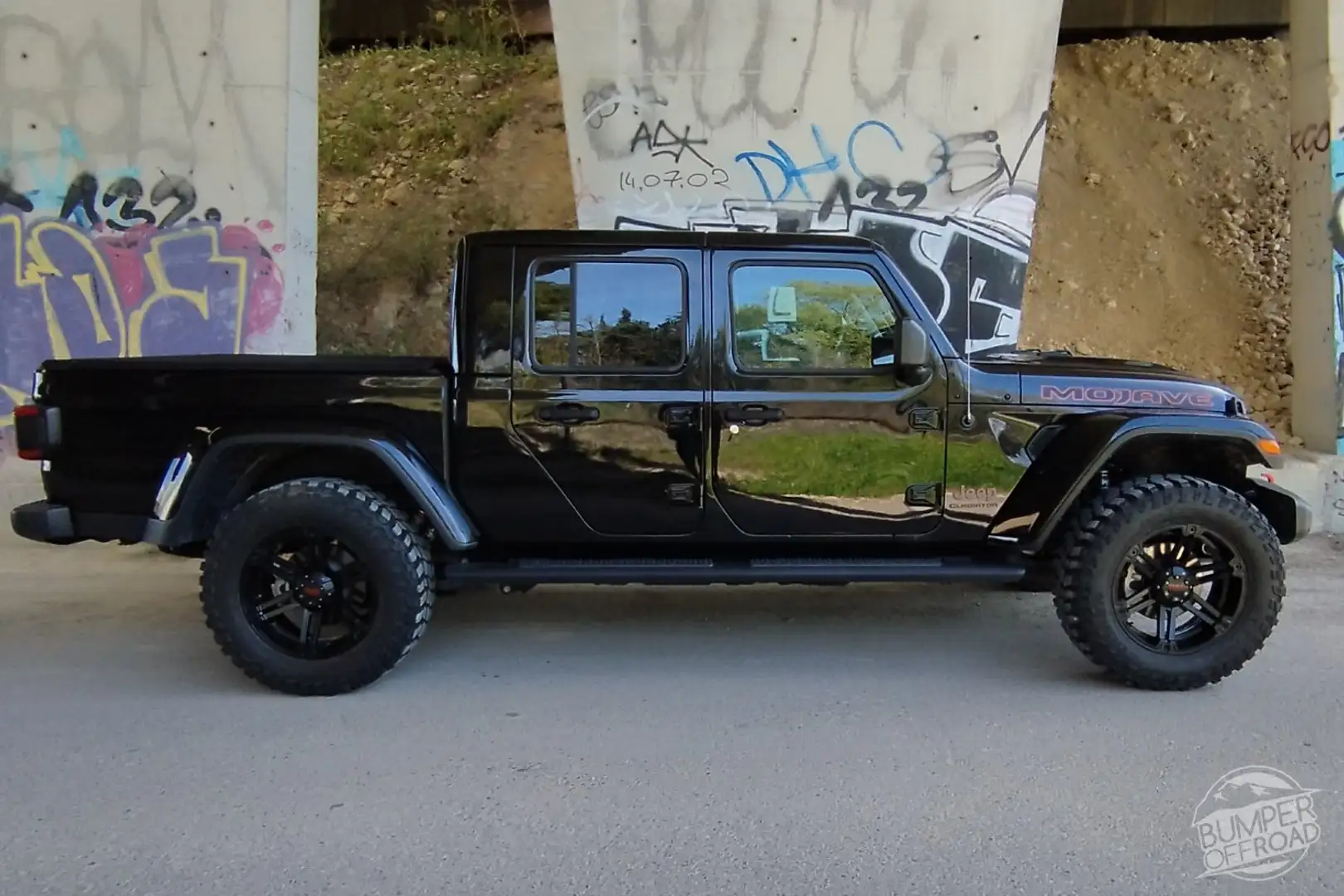 Jeep JEEP GLADIATOR 3,6L V6 MOJAVE BLACK Noir - 1