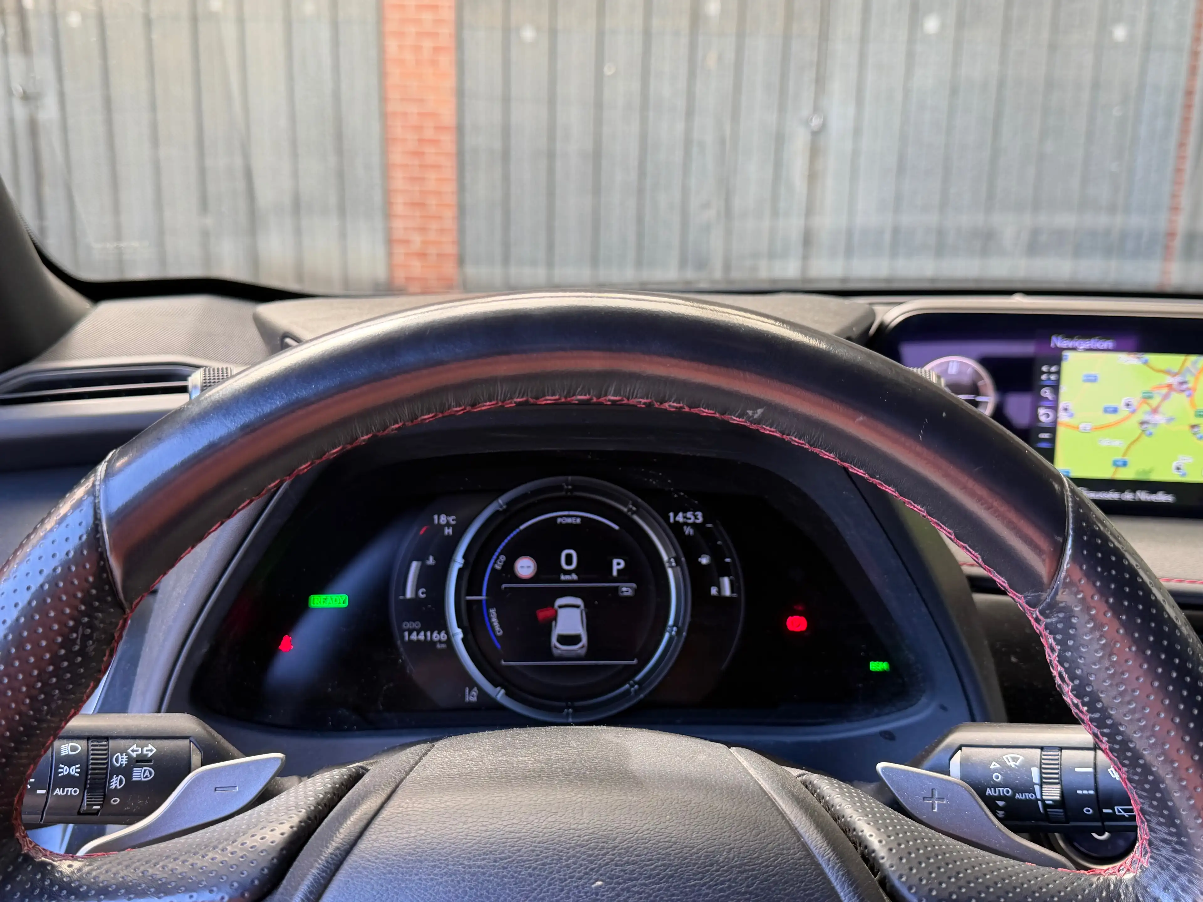 Lexus UX 250h 2.0i AWD HYBRID Sport Line — photo 11