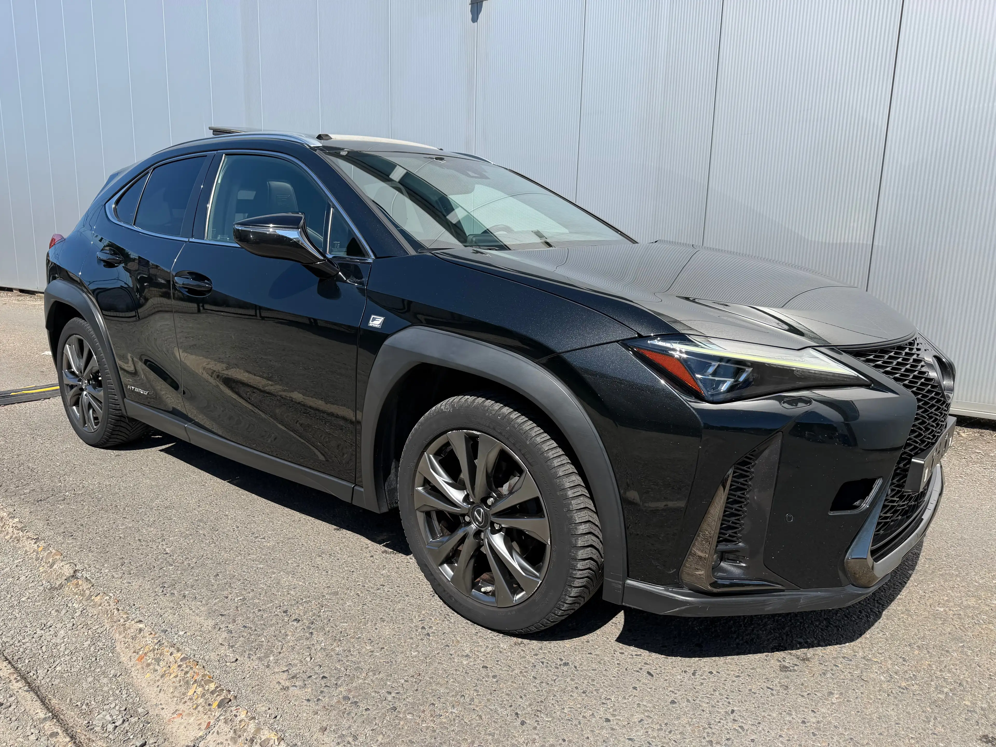 Lexus UX 250h 2.0i AWD HYBRID Sport Line