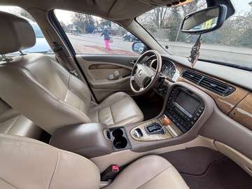 2.7 Liter V6 Diesel