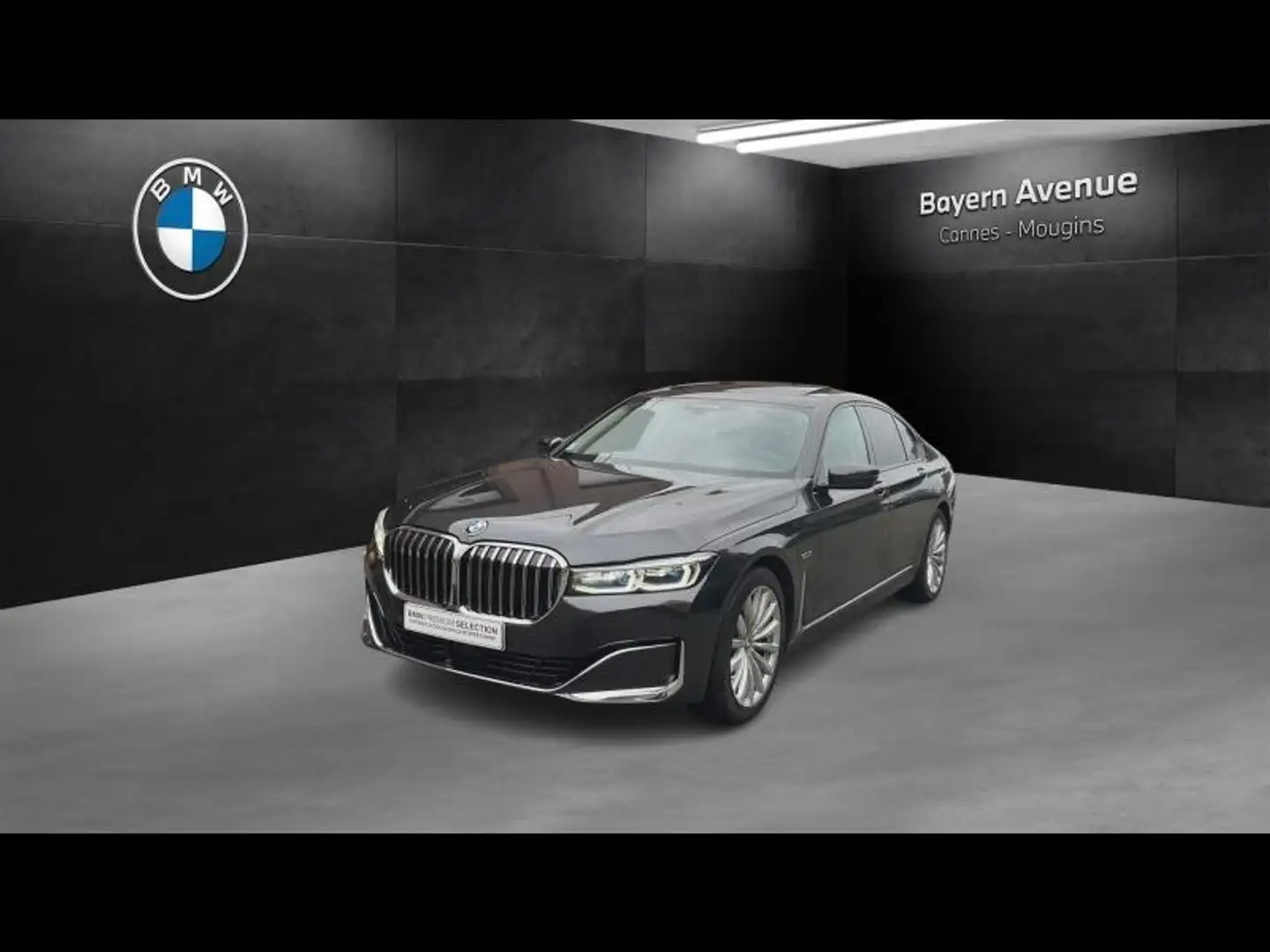 BMW 745 745eA 394ch Exclusive 17cv - 1