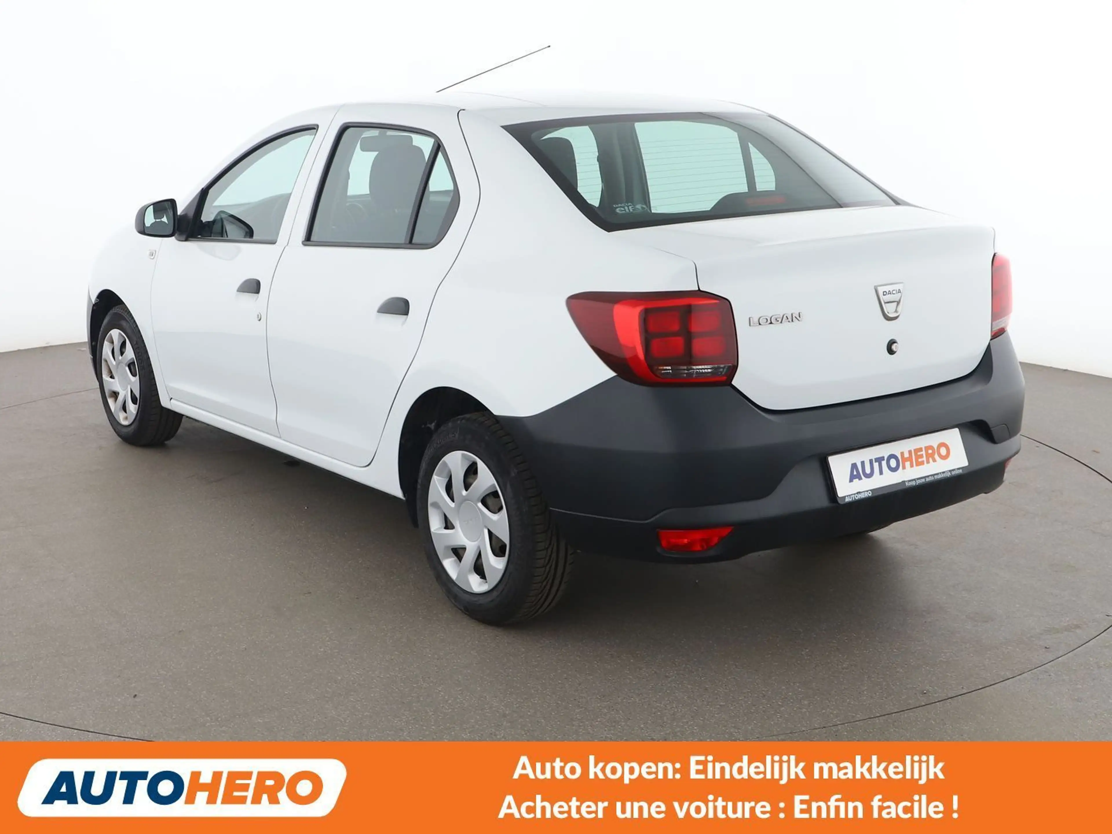 Dacia Logan 1.0 Ambiance — photo 4