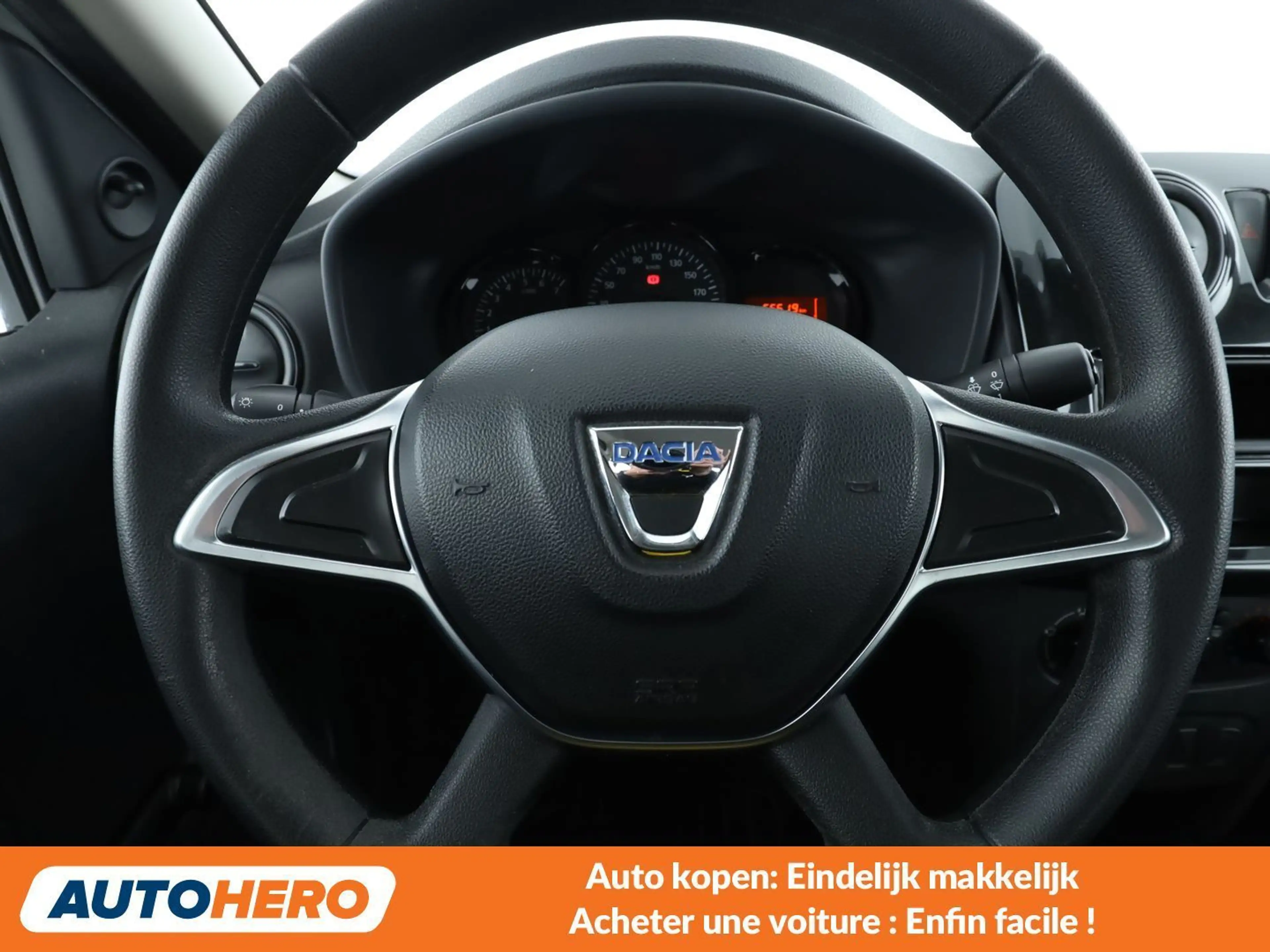 Dacia Logan 1.0 Ambiance — photo 5