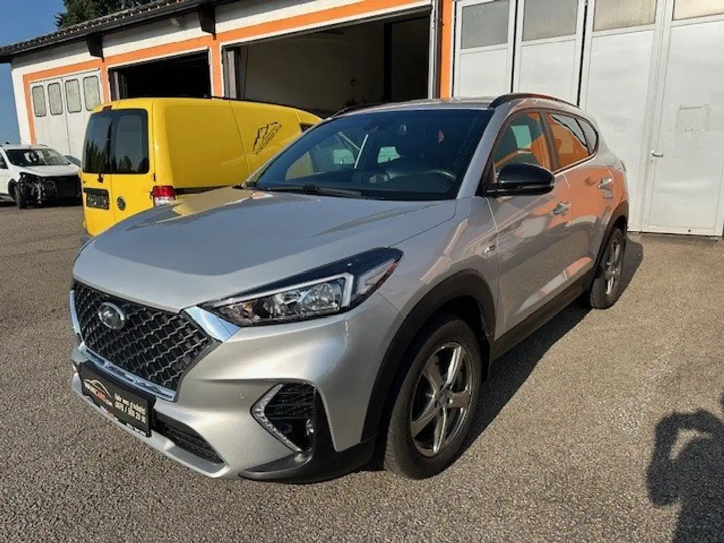 Hyundai TUCSON N-Line 2WD Plateado - 1