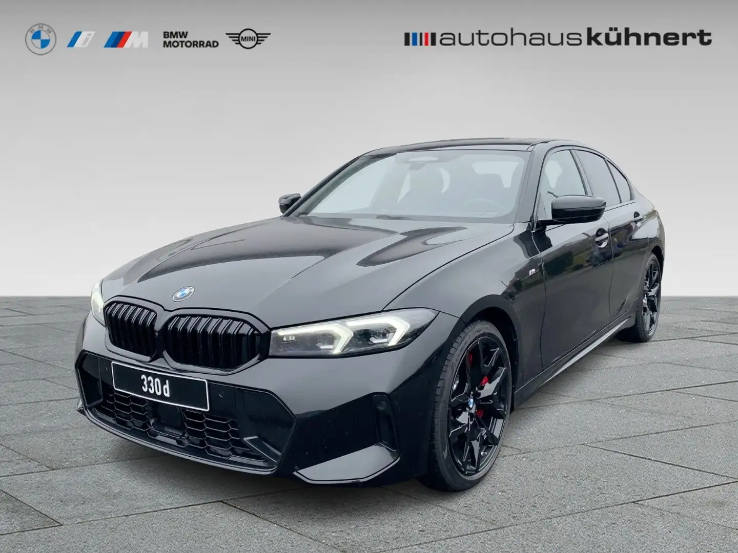 BMW 330 d xDrive Limousine LED ACC PanoSD ///M-Sport Zwart - 1