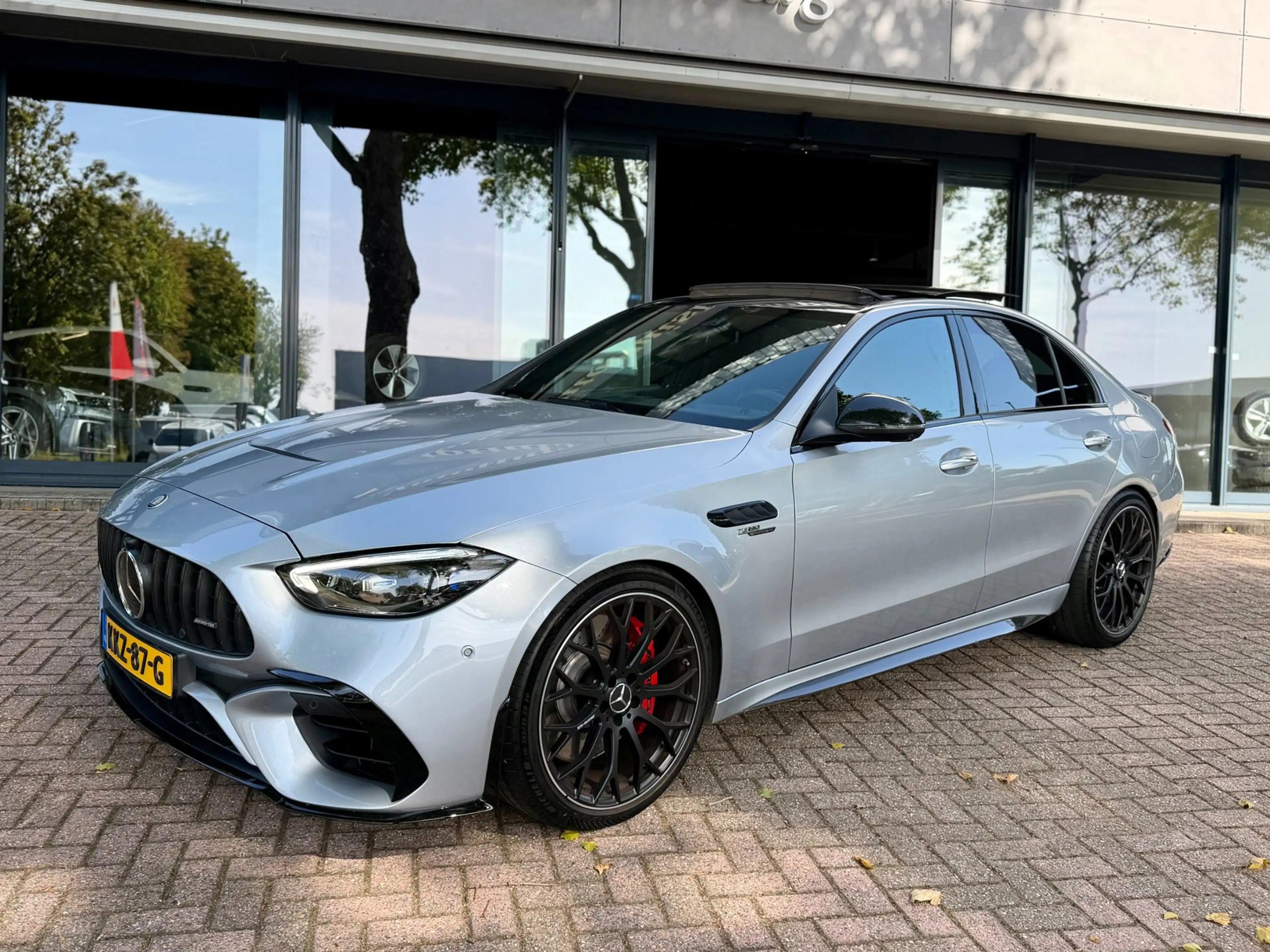 Mercedes-Benz C 63 AMG S E Performance|Schaalstoelen|Carbon|Pano|Nieuwsta