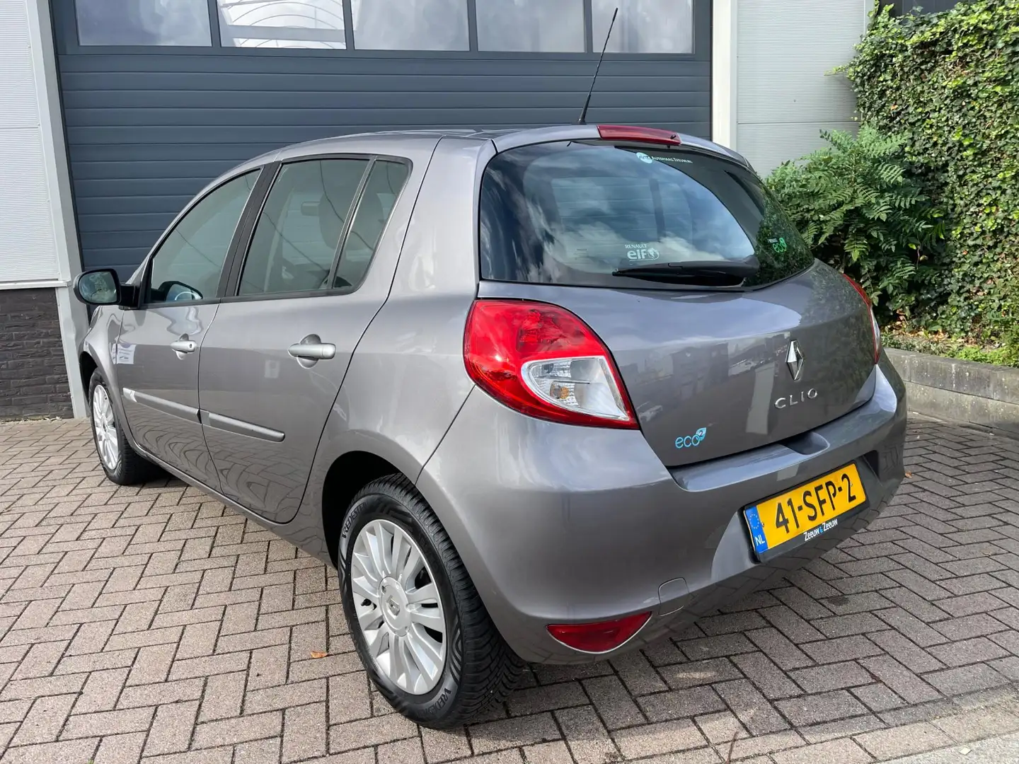 Renault Clio 1.2 Collection/Airco/Cruise-c/1eigenaar/Lmv/Nap Gris - 2