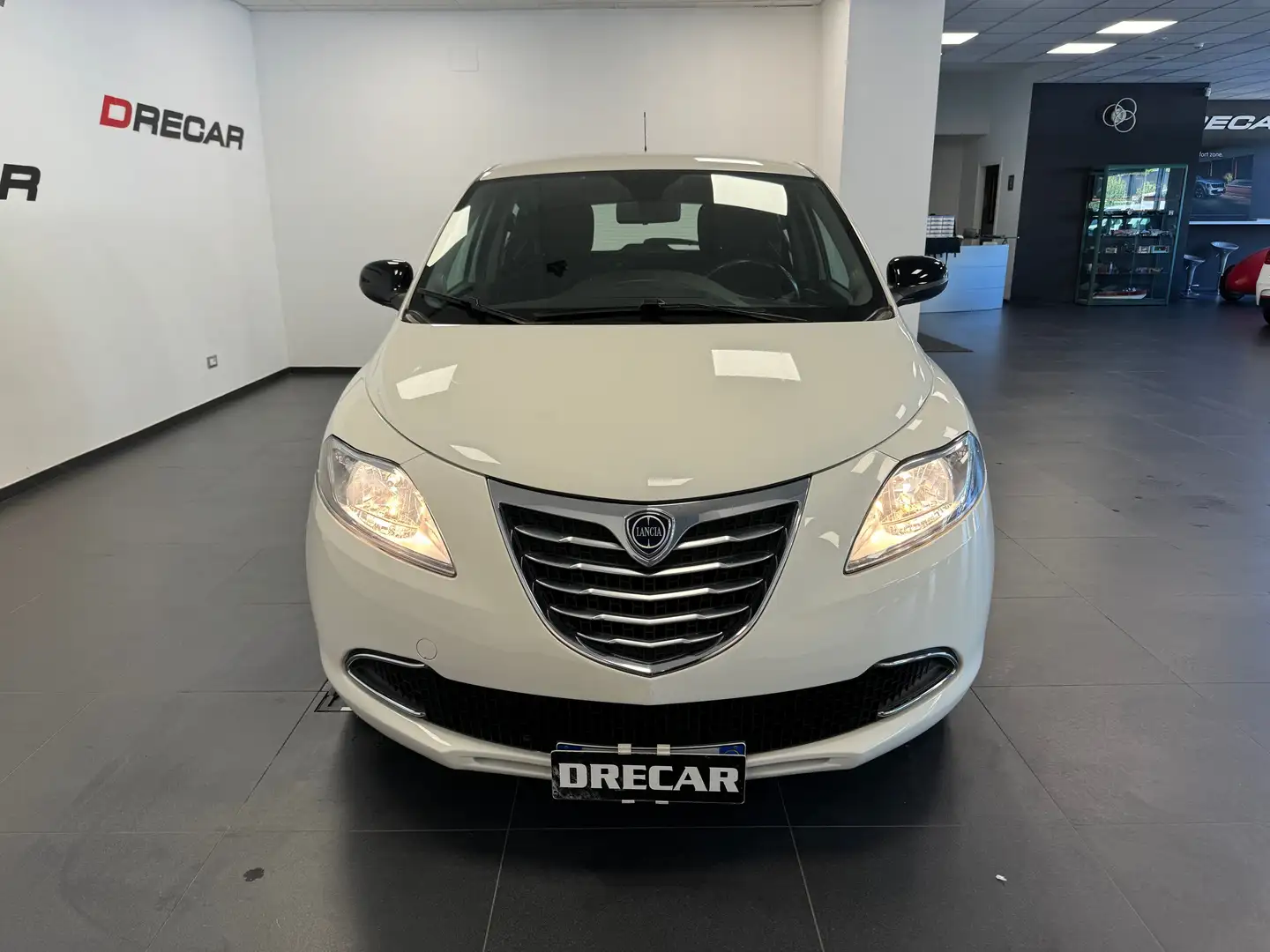 Lancia Ypsilon Ypsilon 1.2 8v Gold s NEOPATENTATI 70.000 KM Bianco - 2