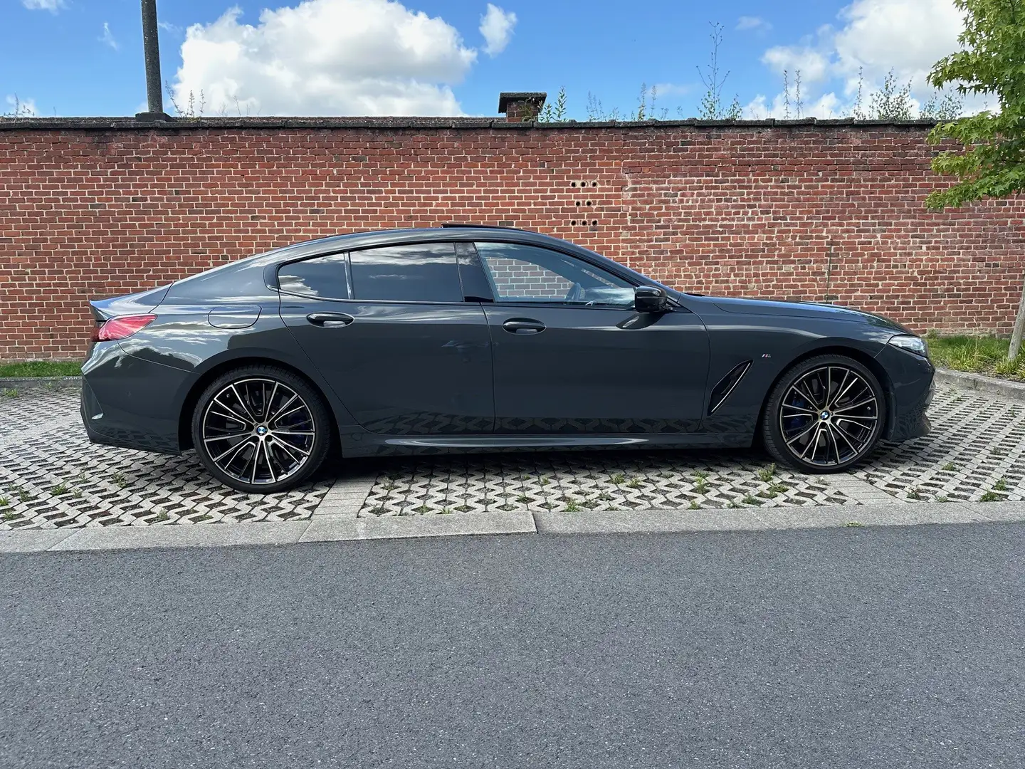 BMW 840 840i Gran Coupe xDrive - M-Sport - Carbon Pack Gris - 2