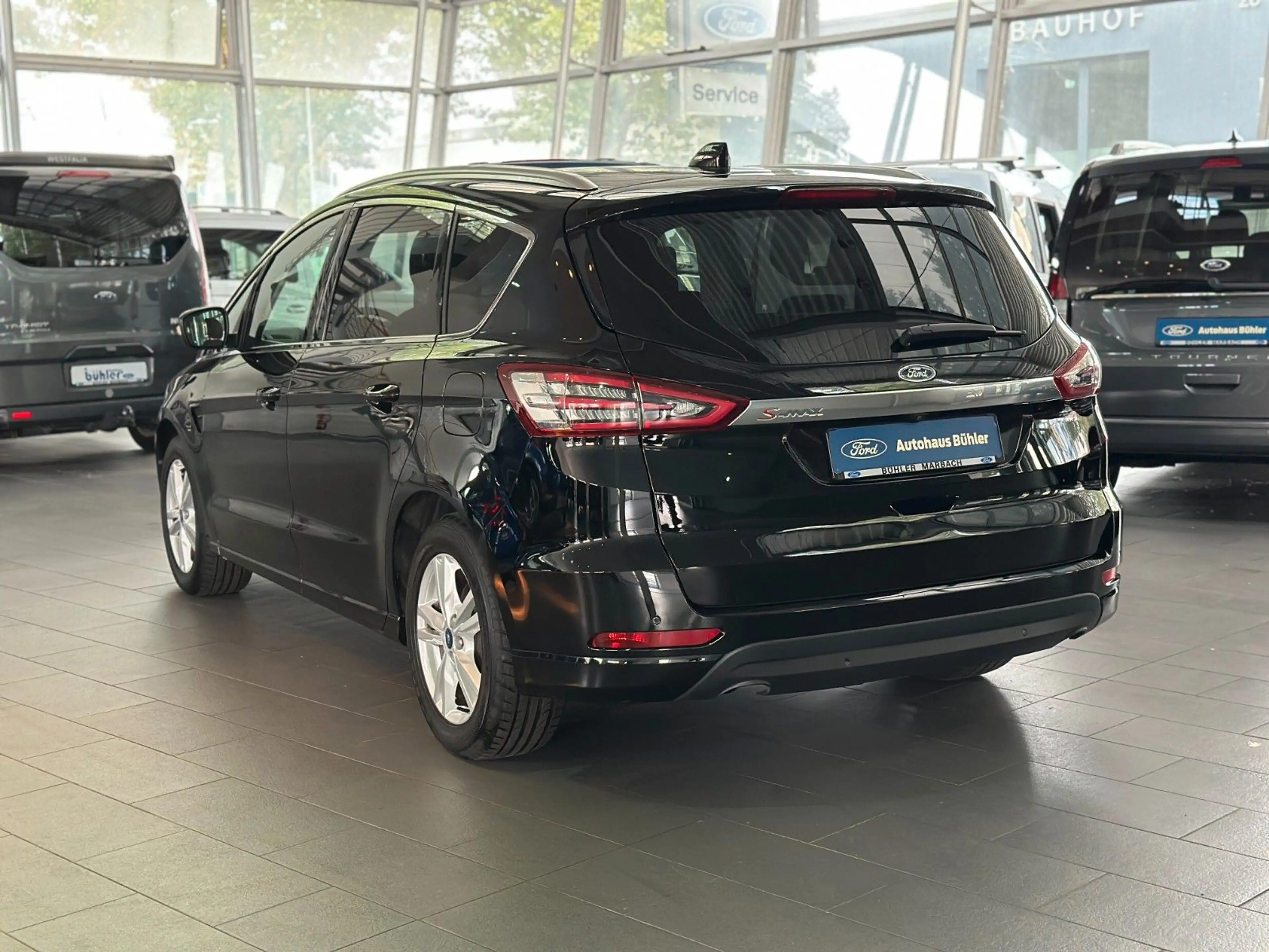 Ford S-Max S-MAX Titanium 2.0 #7-SITZER #AHK #DAB #NAVI #PP — photo 3