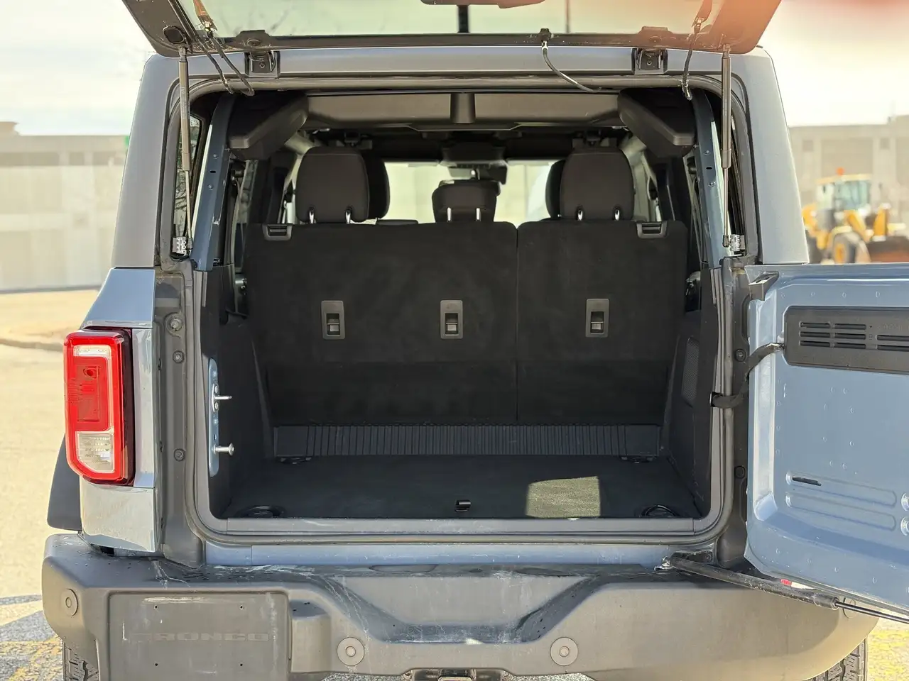 Ford Bronco снимка Ford Bronco