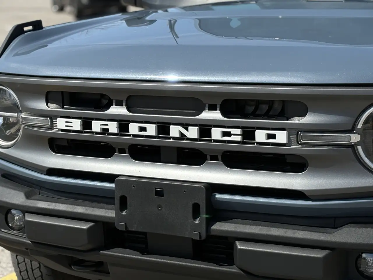 Ford Bronco снимка Ford Bronco