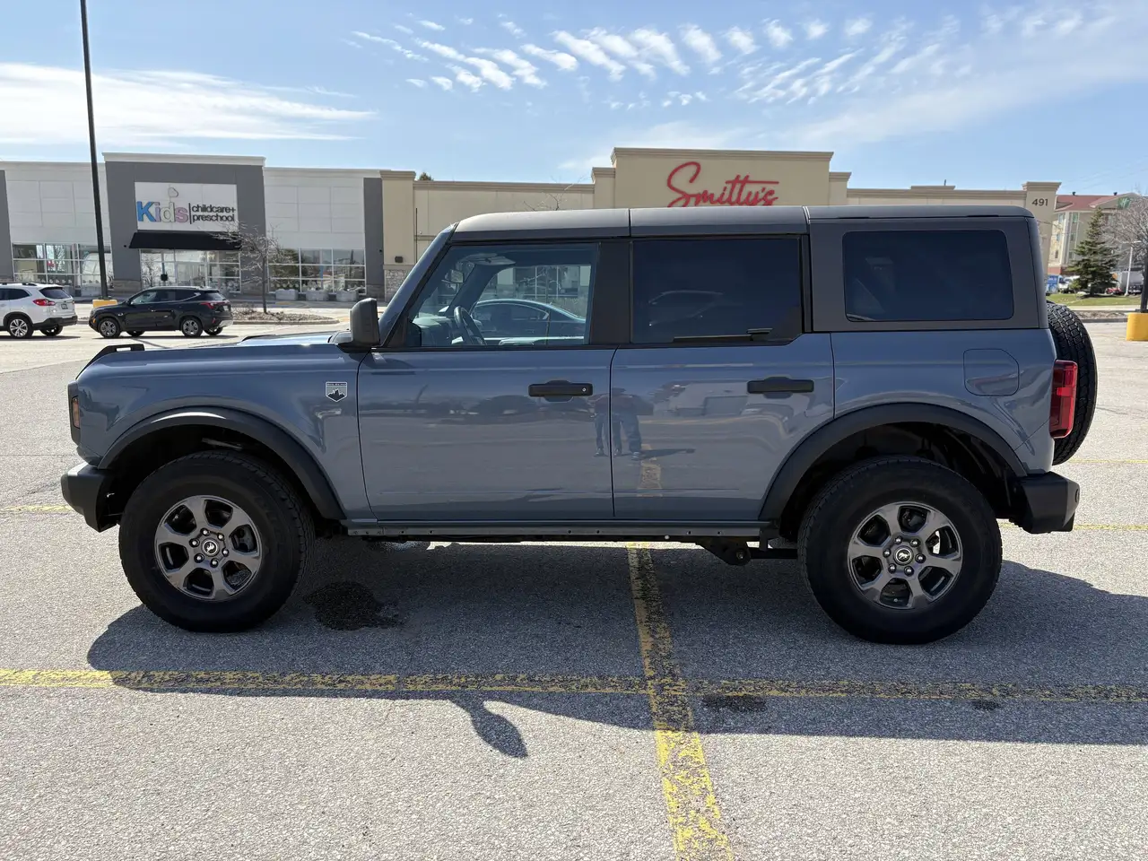 Ford Bronco снимка Ford Bronco