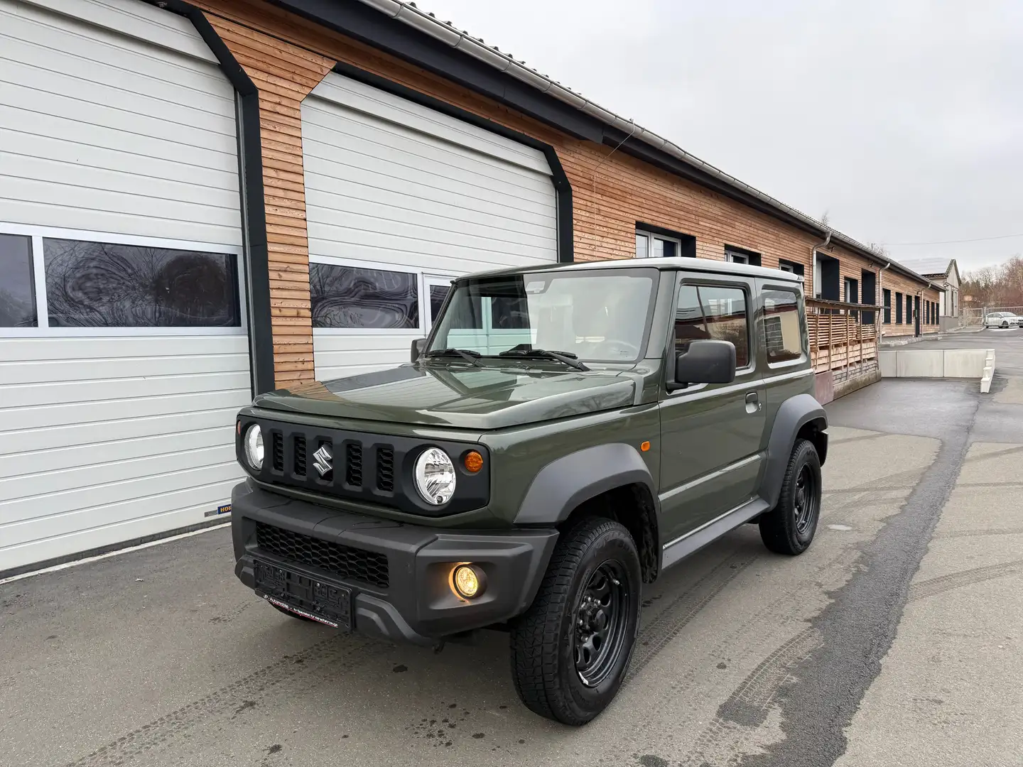 Suzuki Jimny Jimny 1.5 ALLGRIP Automatik Comfort AHK AT GJ Verde - 1