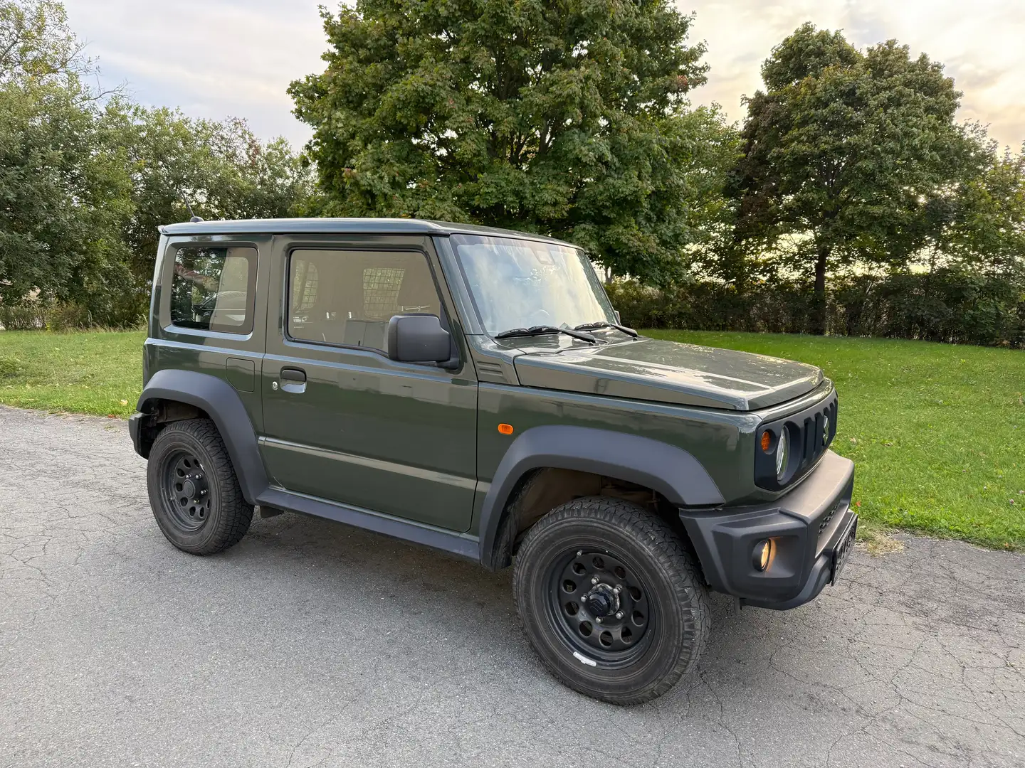 Suzuki Jimny Jimny 1.5 ALLGRIP Automatik Comfort AHK AT GJ Grün - 2