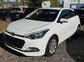Hyundai i20 i20 1.2 Blanc - thumbnail 1