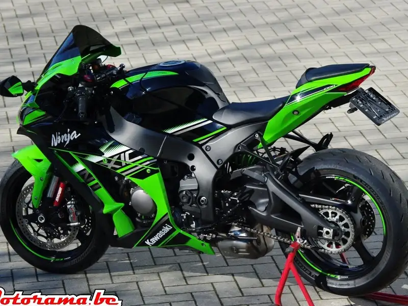 Kawasaki Ninja ZX-10R - foto 3
