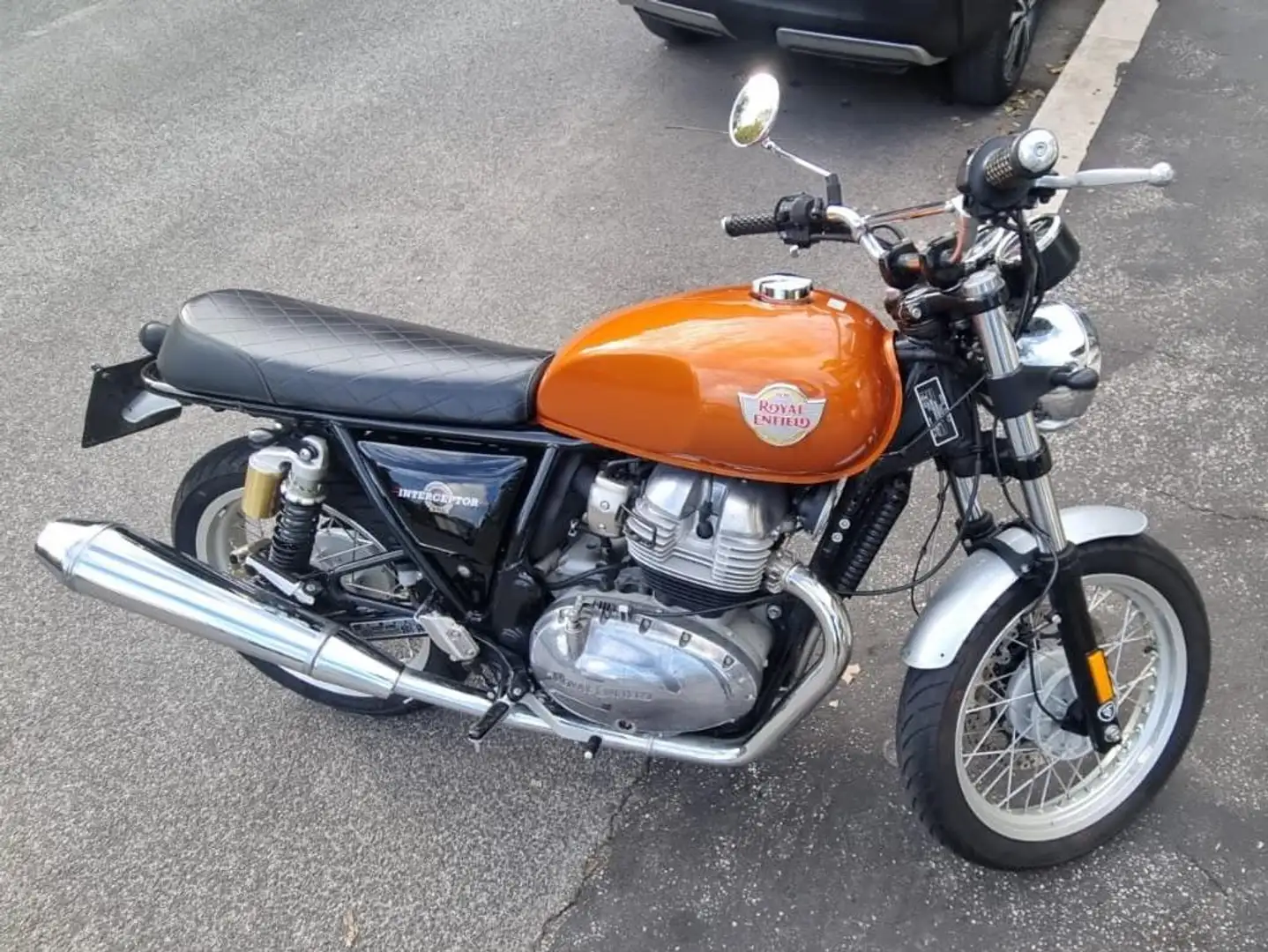 Royal Enfield Interceptor Arancione - 2