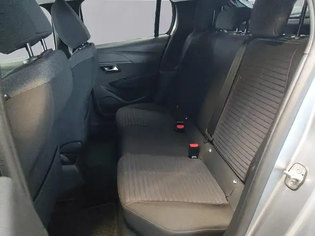 Peugeot 208 view 13