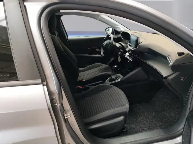 Peugeot 208 view 14