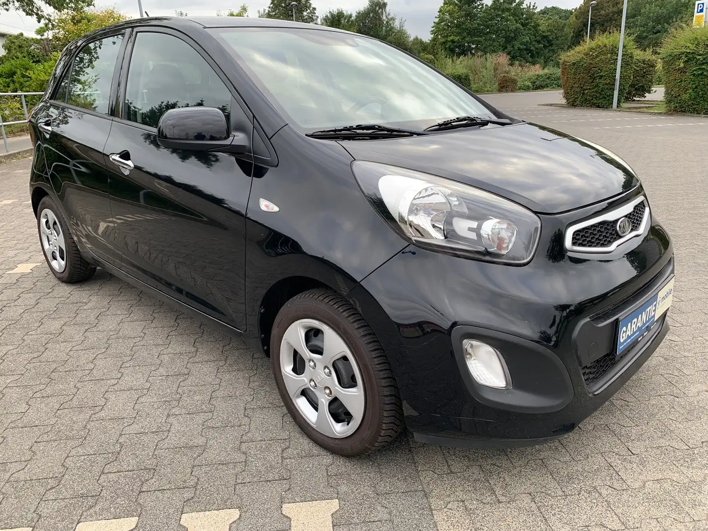 Kia Picanto Spirit*KLIMA*ALLWETTER*INSPKTION/TÜV NEU.1.HD Schwarz - 2