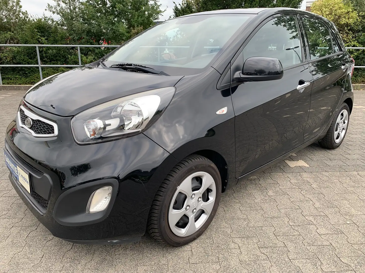 Kia Picanto Spirit*KLIMA*ALLWETTER*INSPKTION/TÜV NEU.1.HD Schwarz - 1