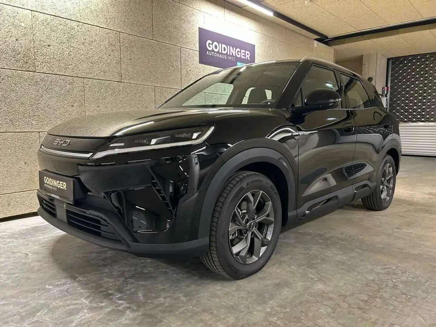 BYD Atto 3 Atto 2 Active 45,12 kWh Schwarz - 1