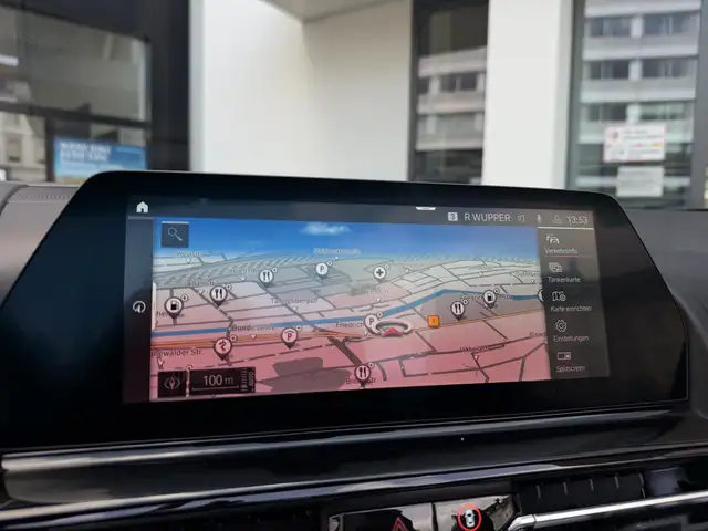 BMW 8 Series view 8
