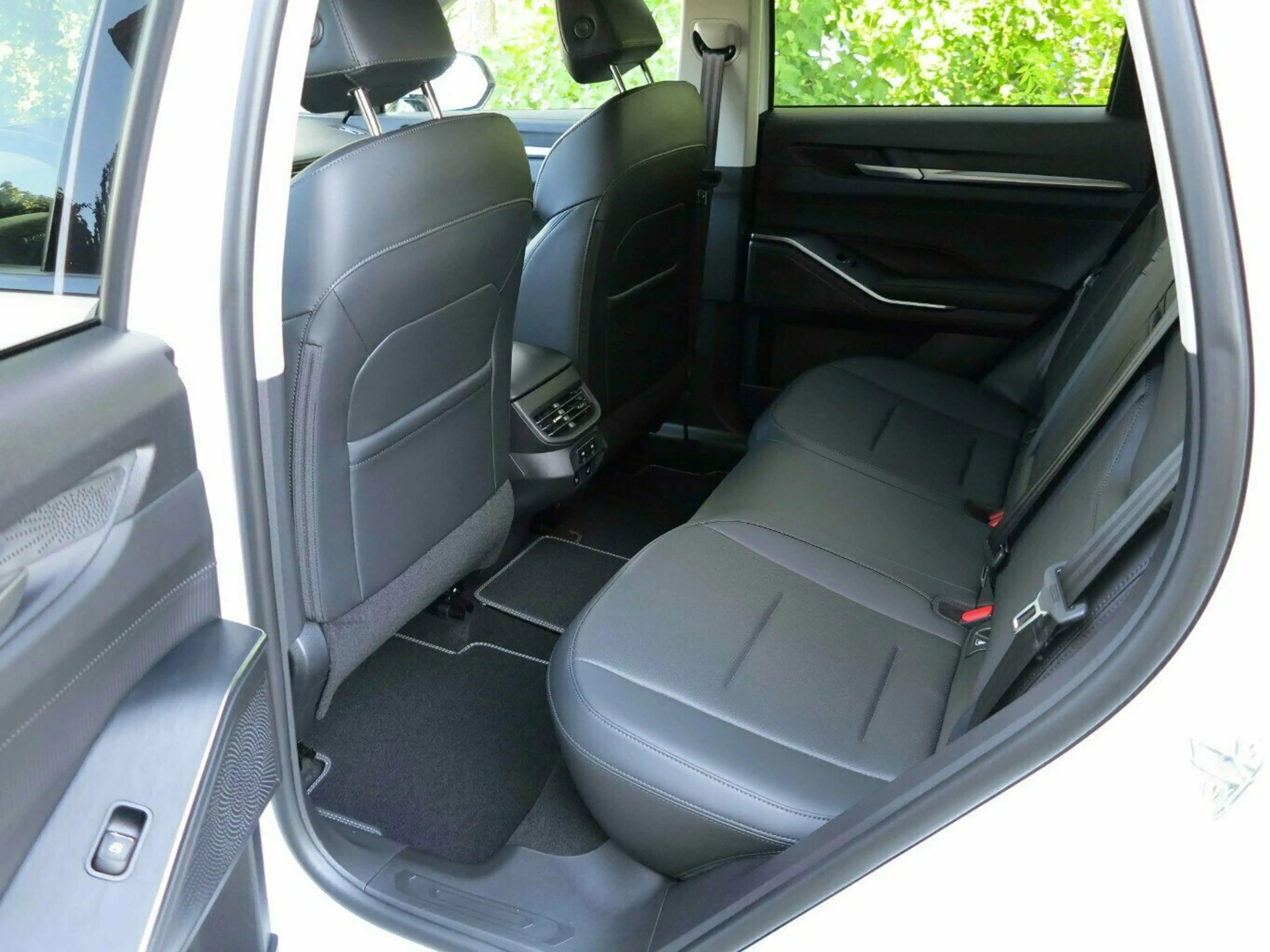 GWM HAVAL H6 Luxury, Panoramadach, ele. Heckklappe usw. — photo 9