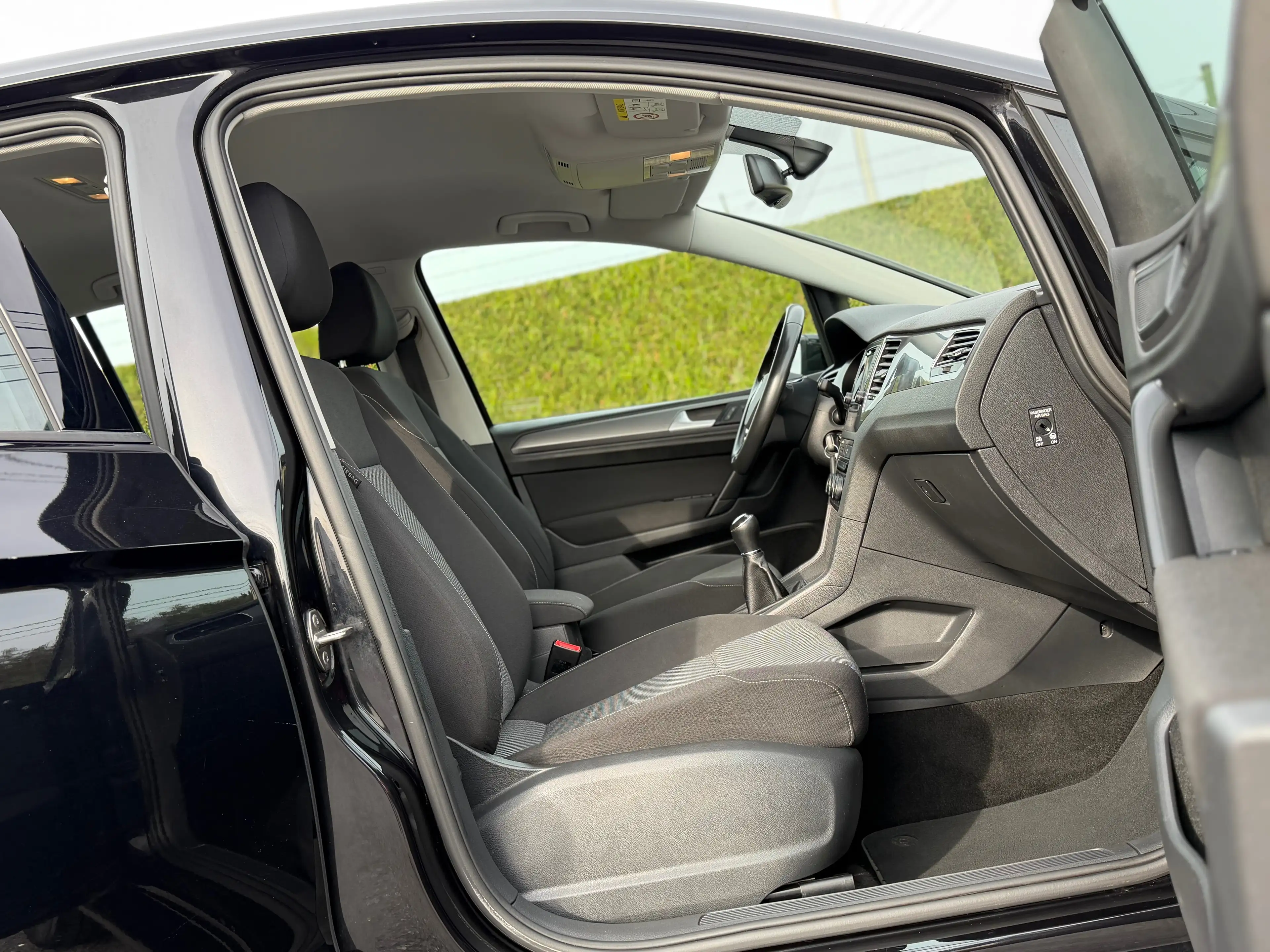 Volkswagen Golf Sportsvan 1.2 TSI 110 Cv - 1e Main ! — photo 10