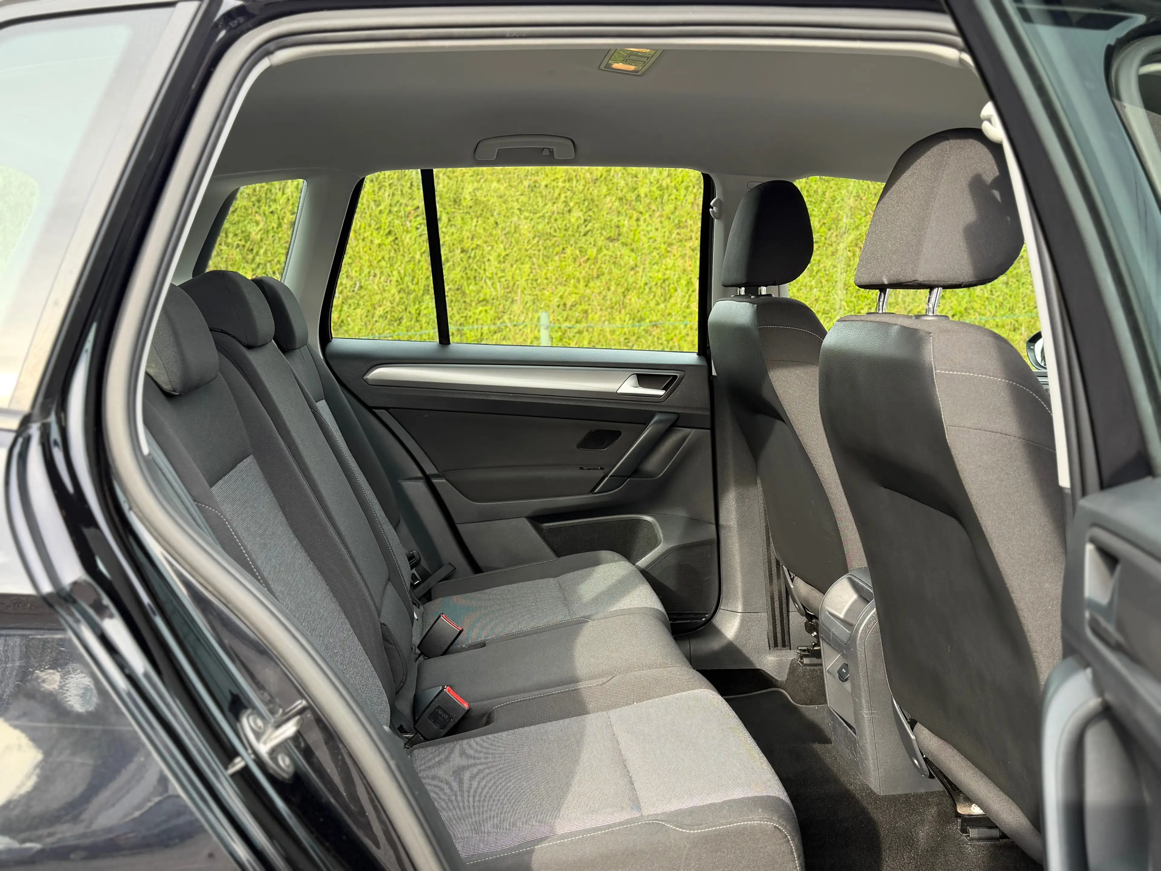 Volkswagen Golf Sportsvan 1.2 TSI 110 Cv - 1e Main ! — photo 9