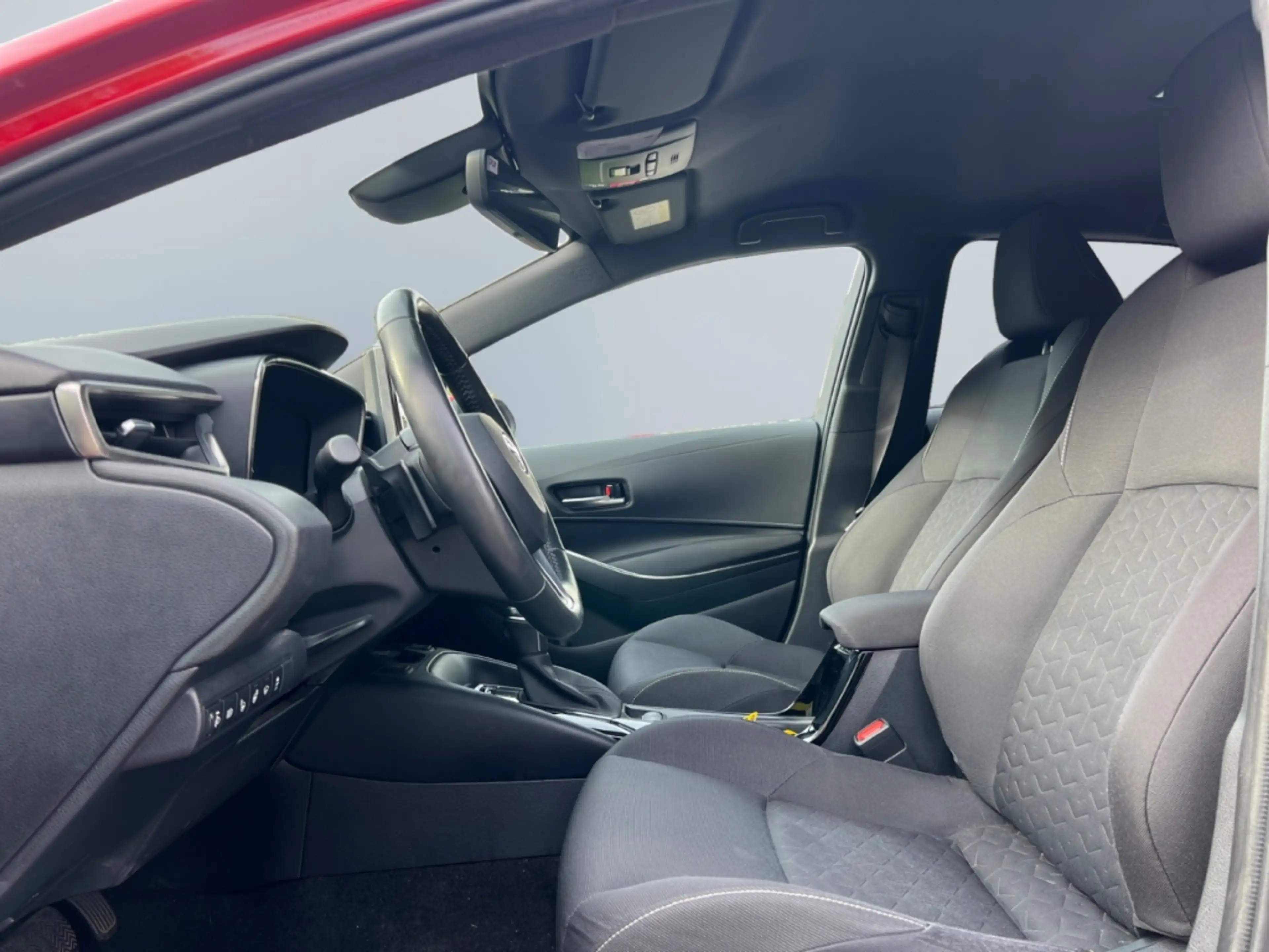 Toyota Corolla 2.0 Hybrid Club *LED*R-Cam*Klima*PDC*SHZ* — photo 9