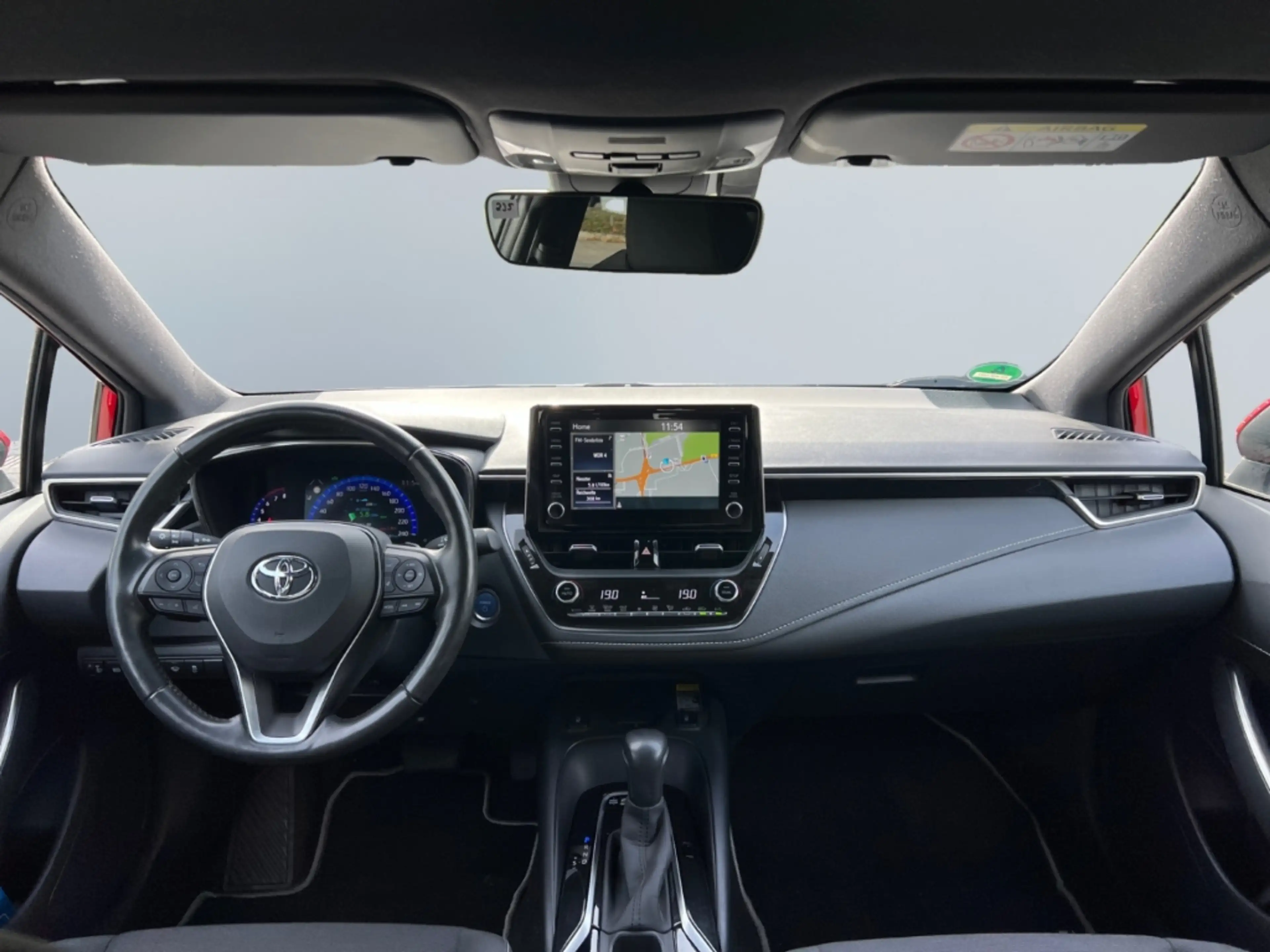 Toyota Corolla 2.0 Hybrid Club *LED*R-Cam*Klima*PDC*SHZ* — photo 11