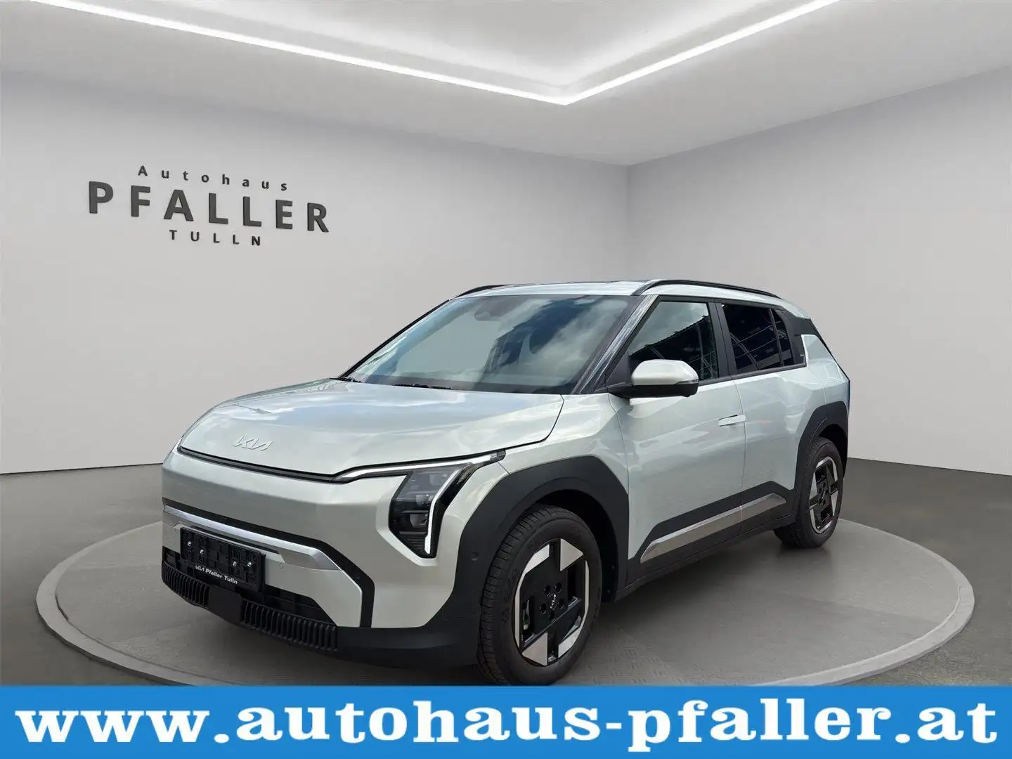 Kia EV3 /81,4KWH/Earth Plus/FWD Silber - 1